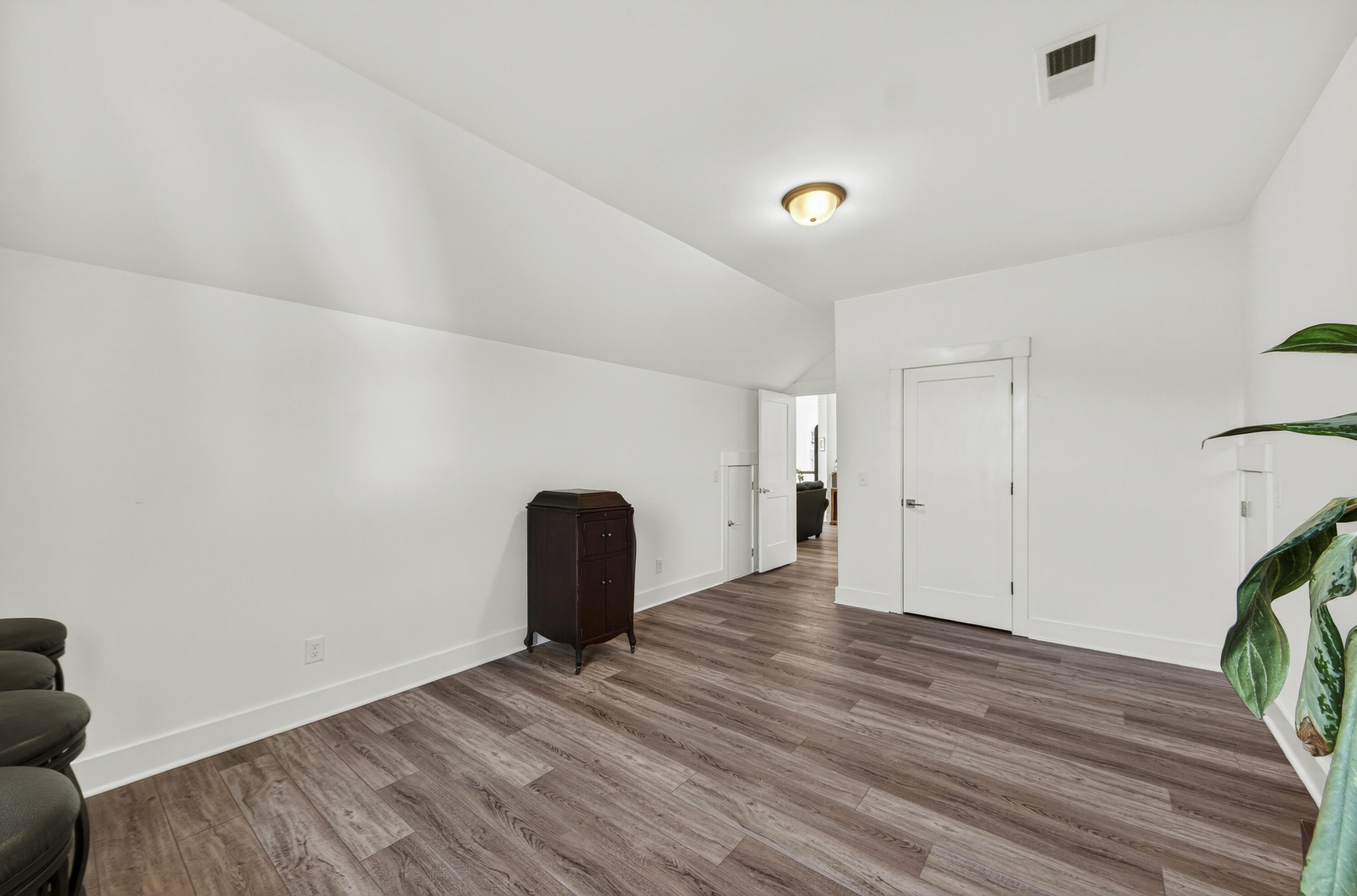 6128 Highway 165