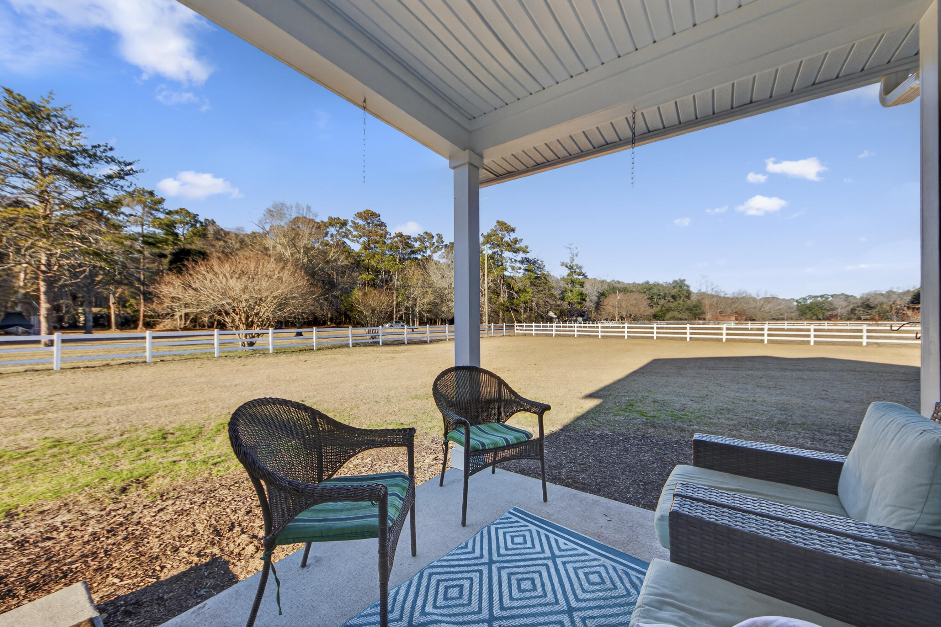 6128 Highway 165