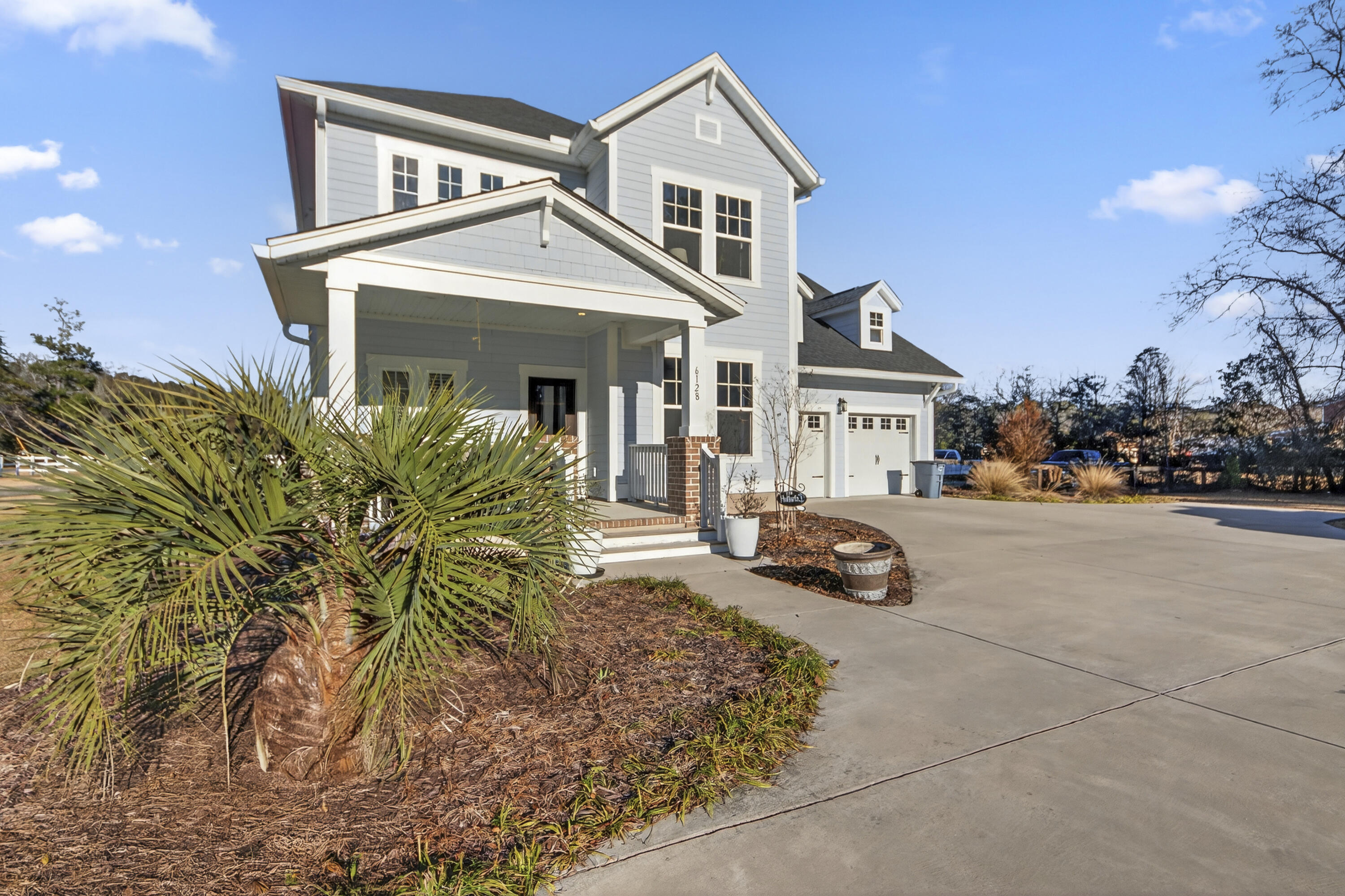 6128 Highway 165