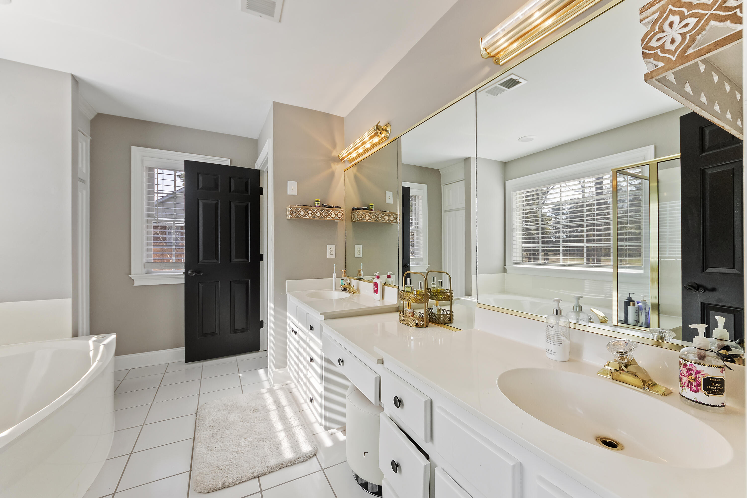 8704 E Fairway Woods Circle