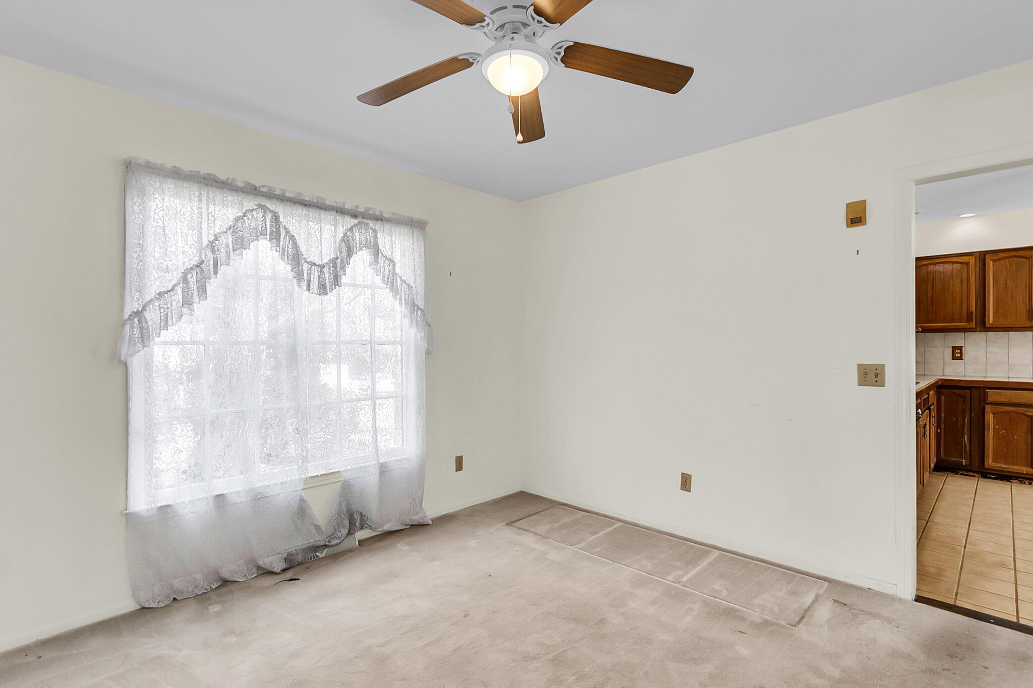 700 Fairington Drive