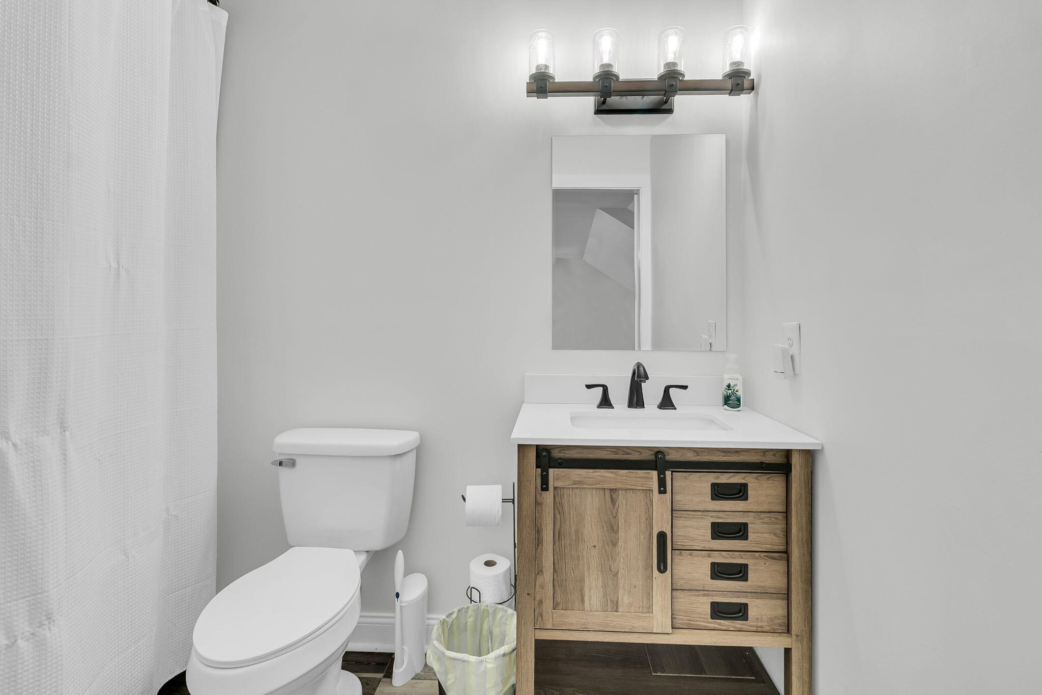 3003 Yachtsman Drive