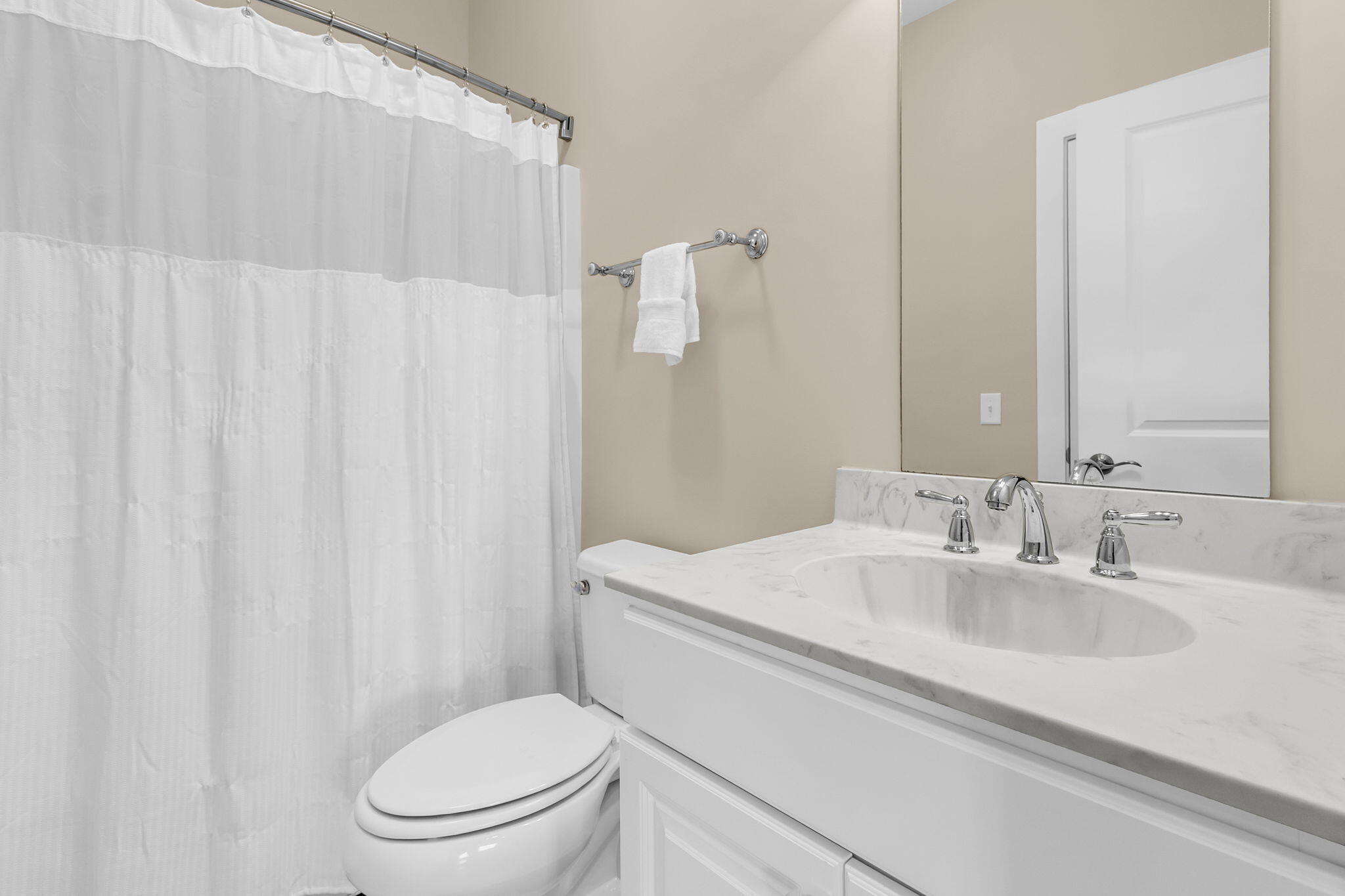 3003 Yachtsman Drive