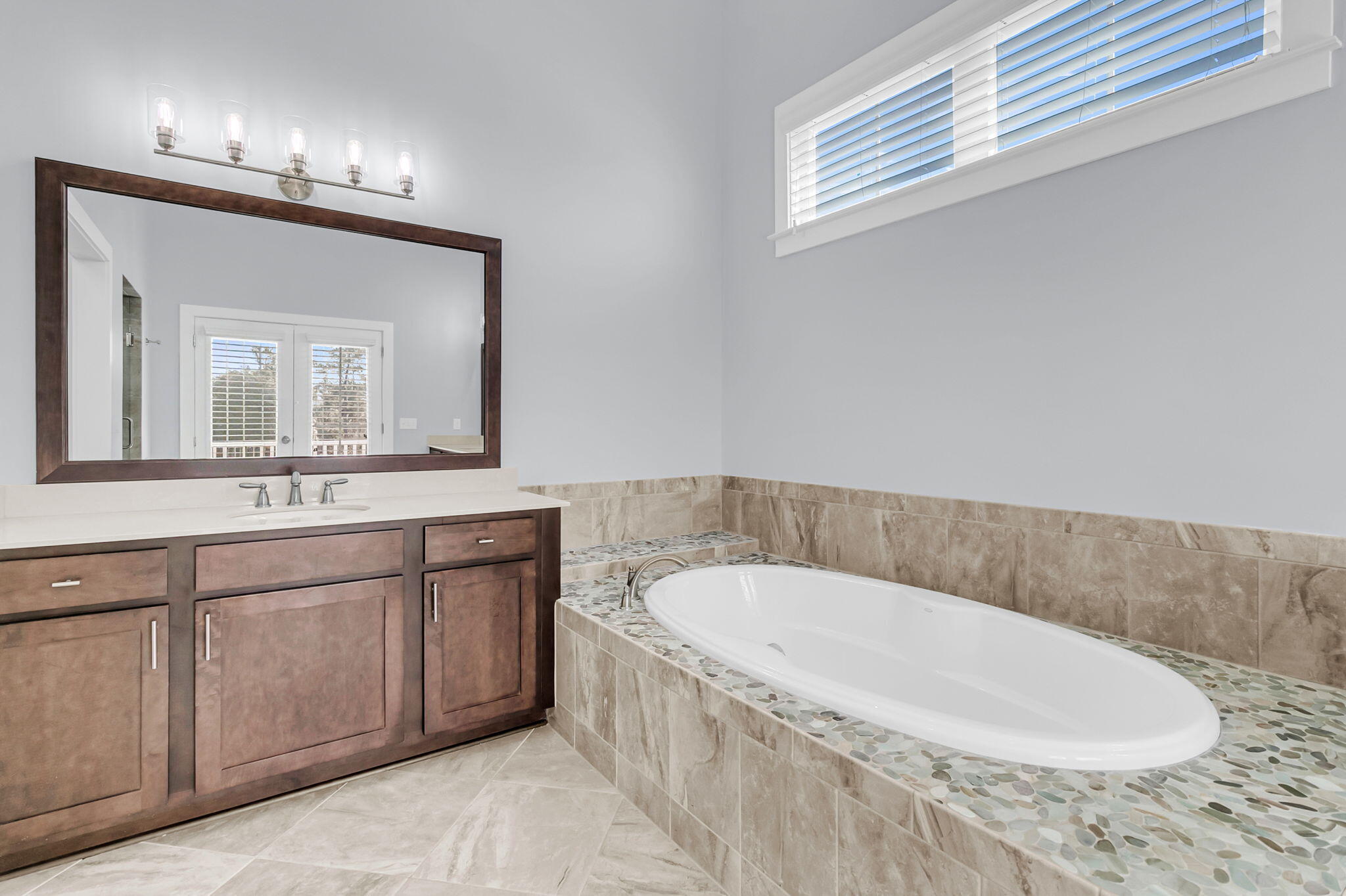 3003 Yachtsman Drive