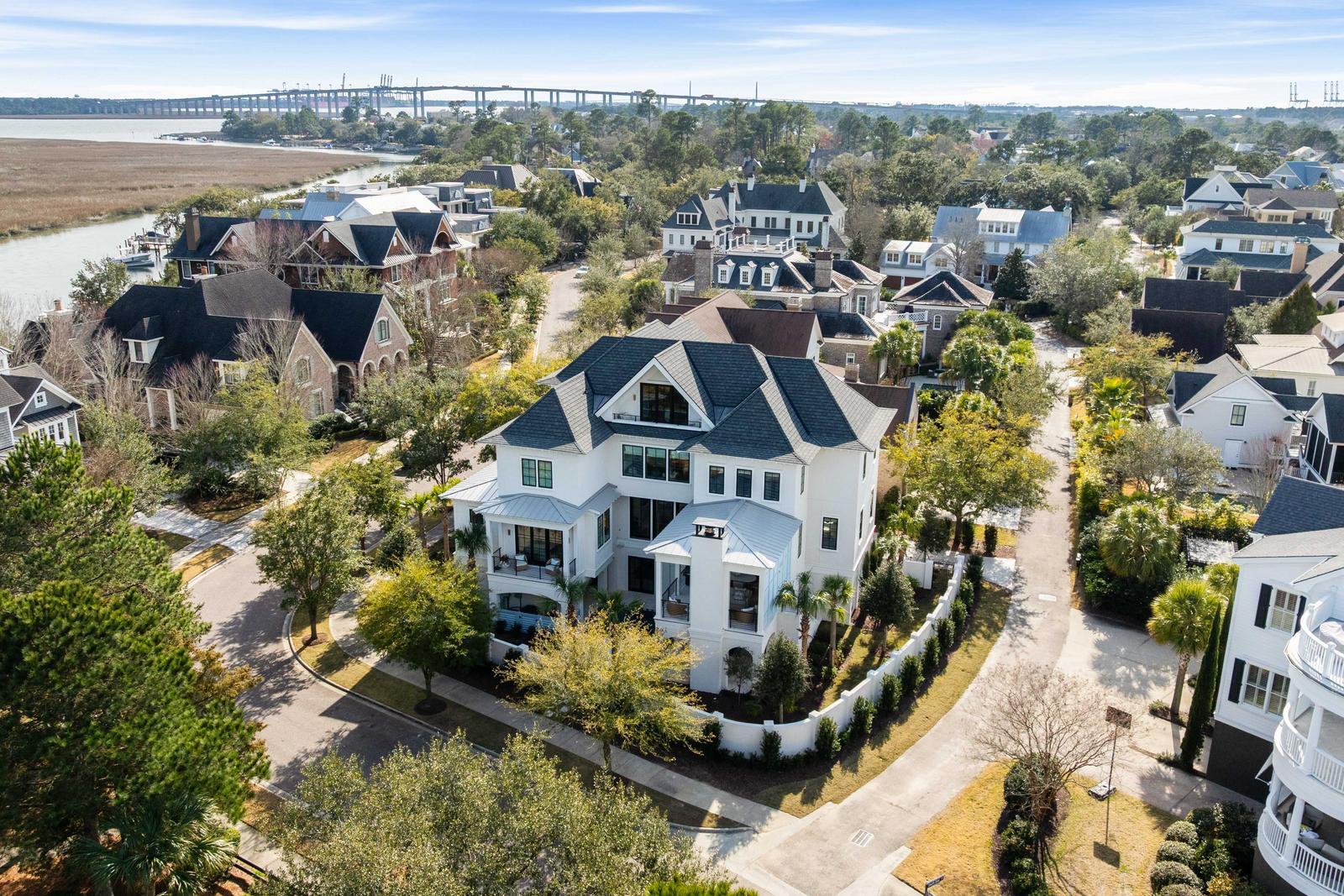 492 Creek Landing Street