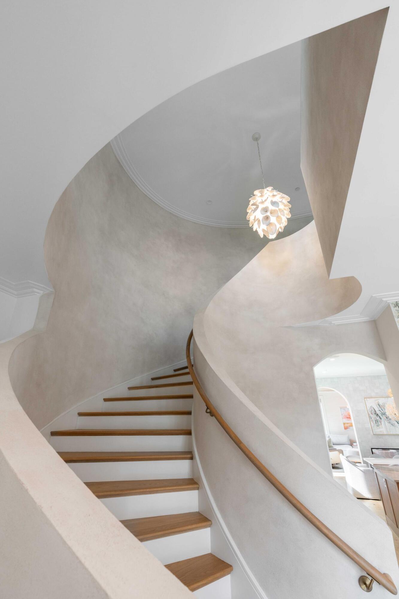 492 Creek Landing Street