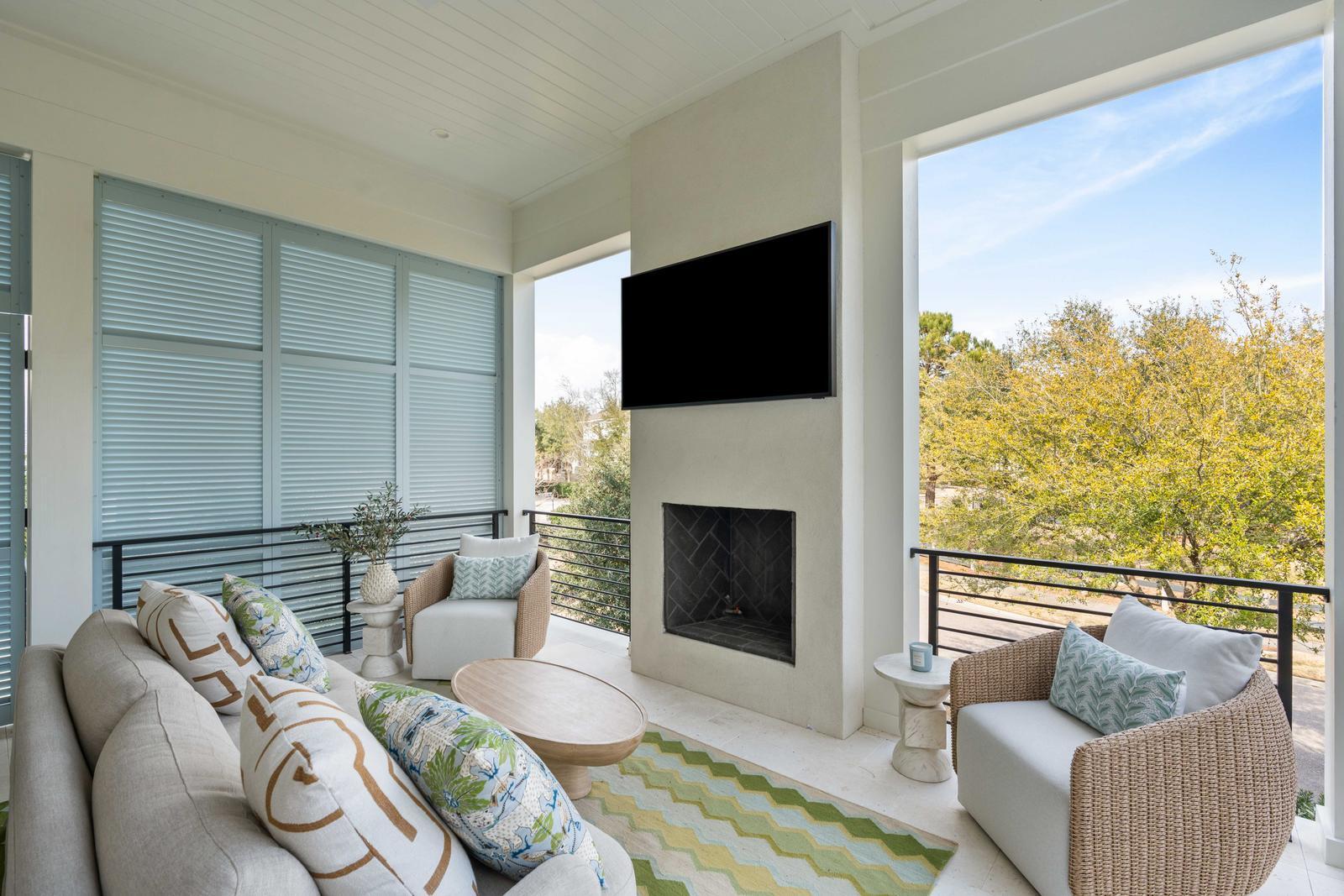 492 Creek Landing Street