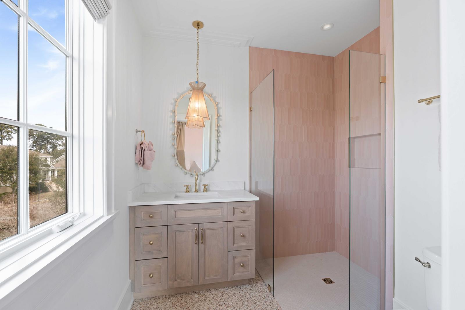 492 Creek Landing Street