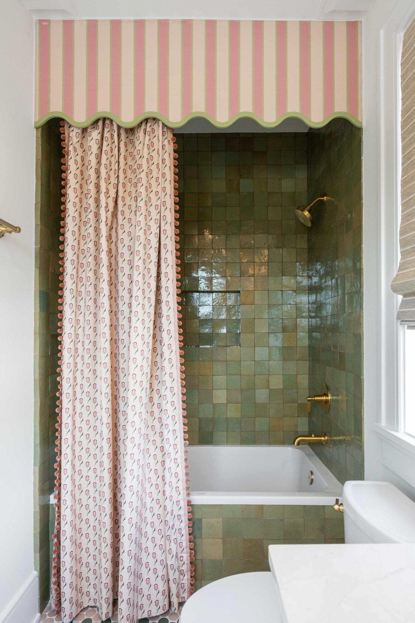 492 Creek Landing Street