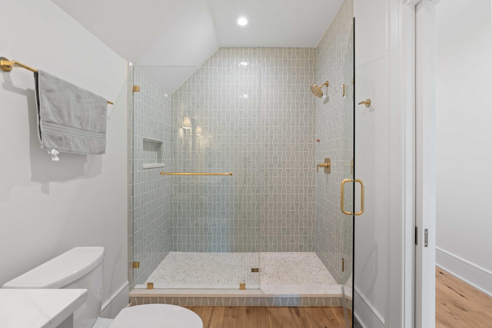 492 Creek Landing Street