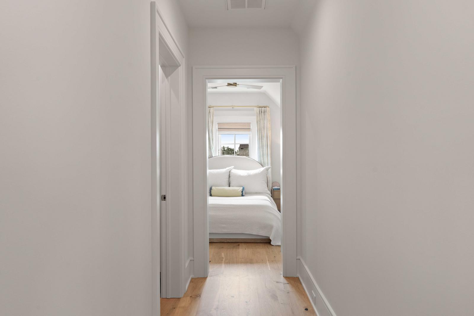 492 Creek Landing Street