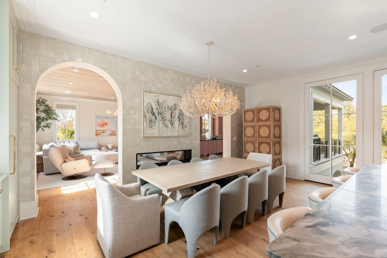 492 Creek Landing Street