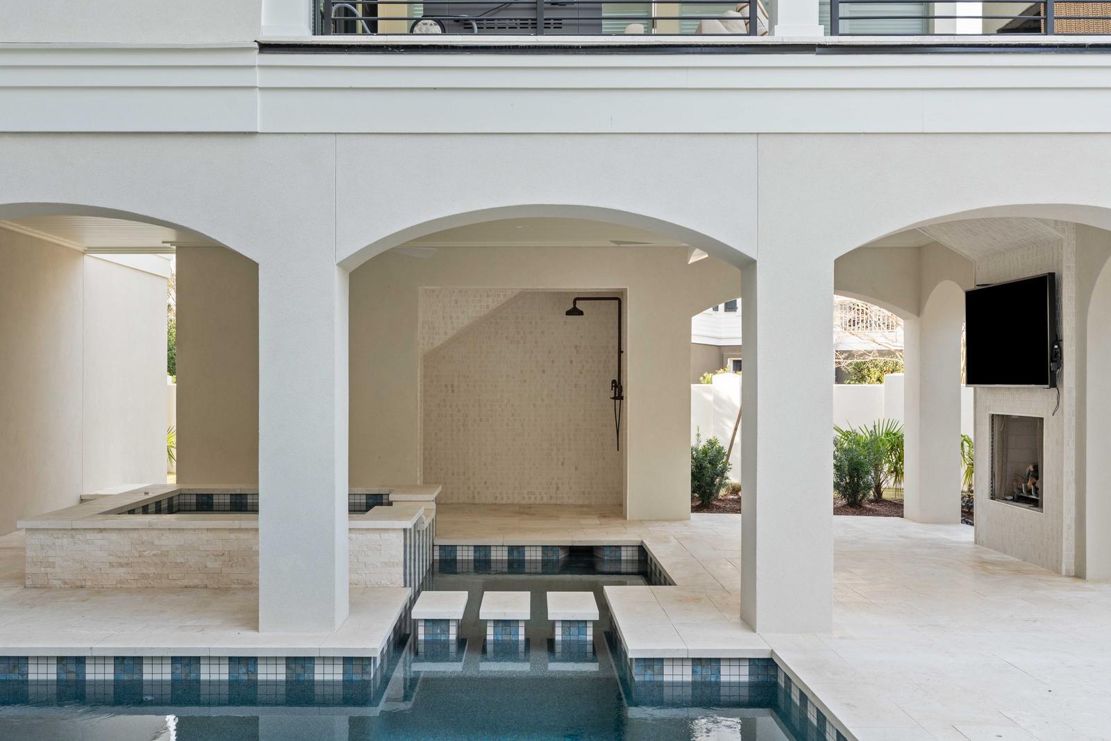 492 Creek Landing Street