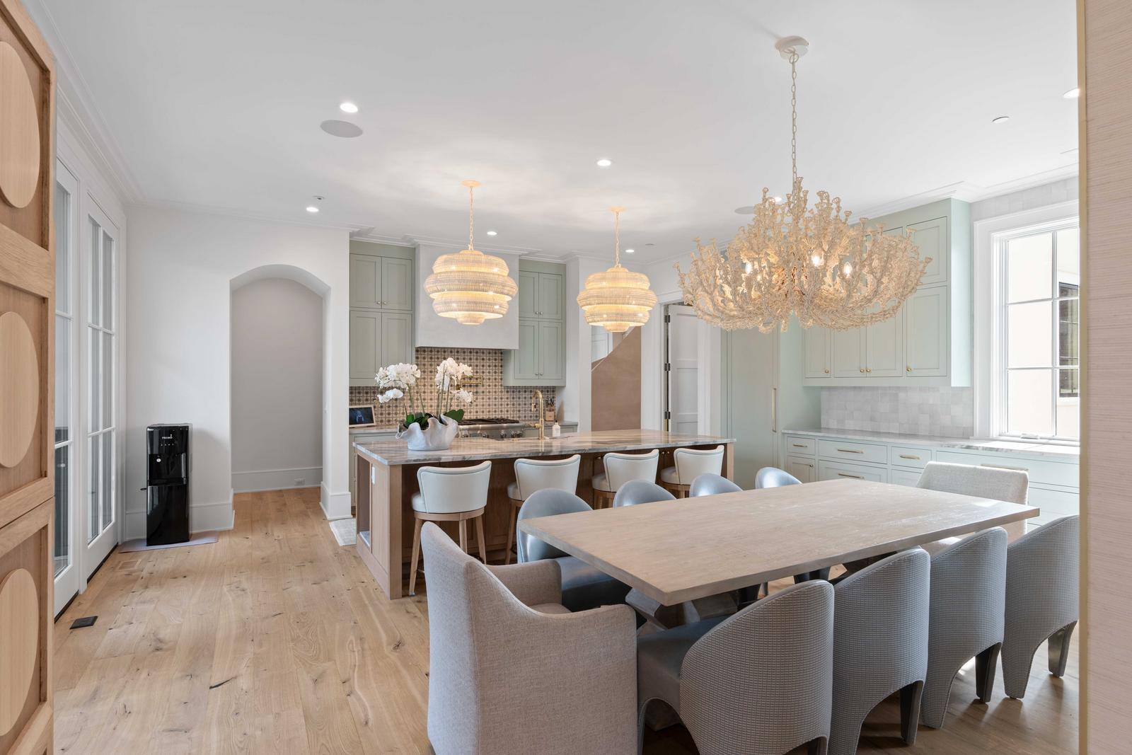 492 Creek Landing Street