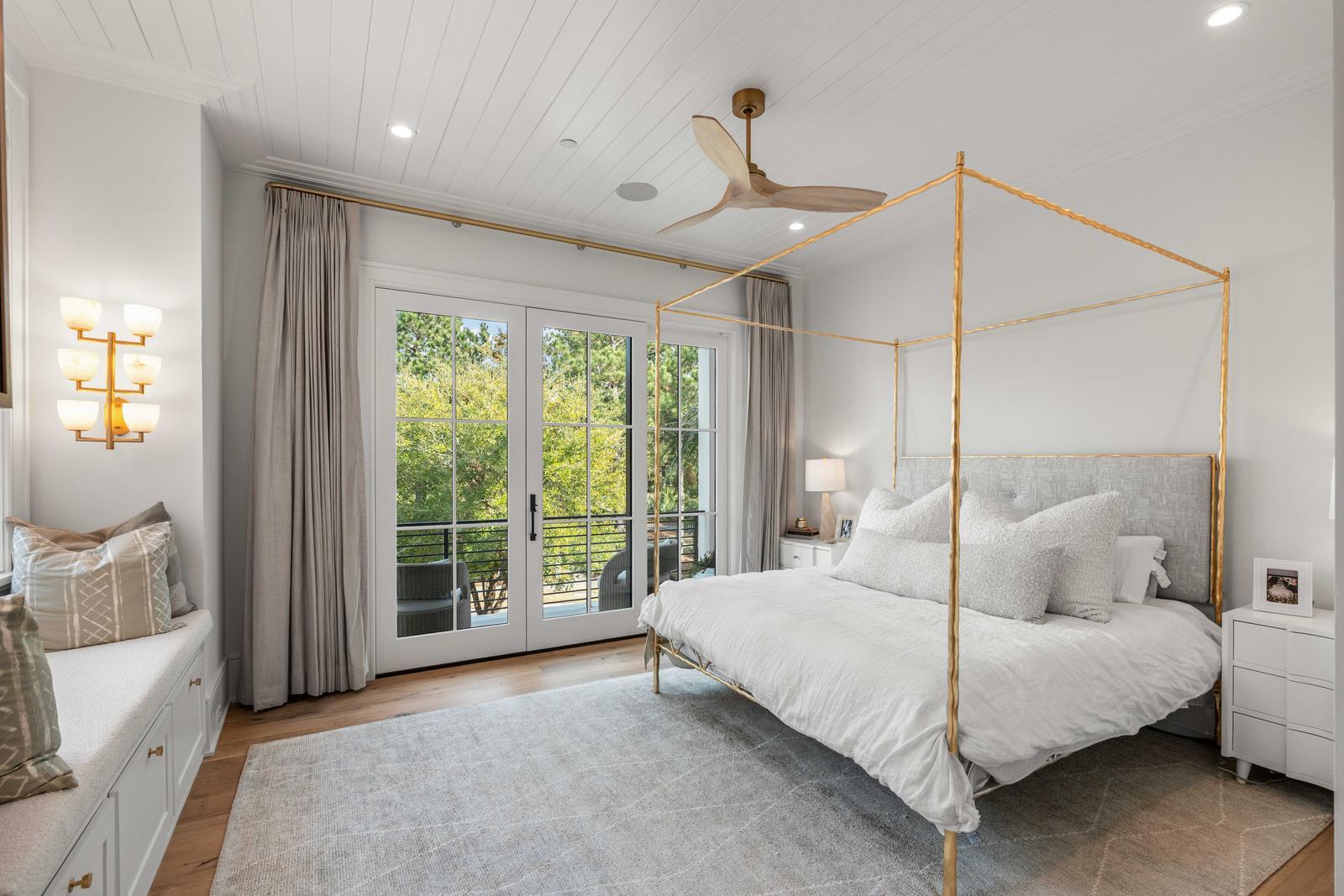 492 Creek Landing Street