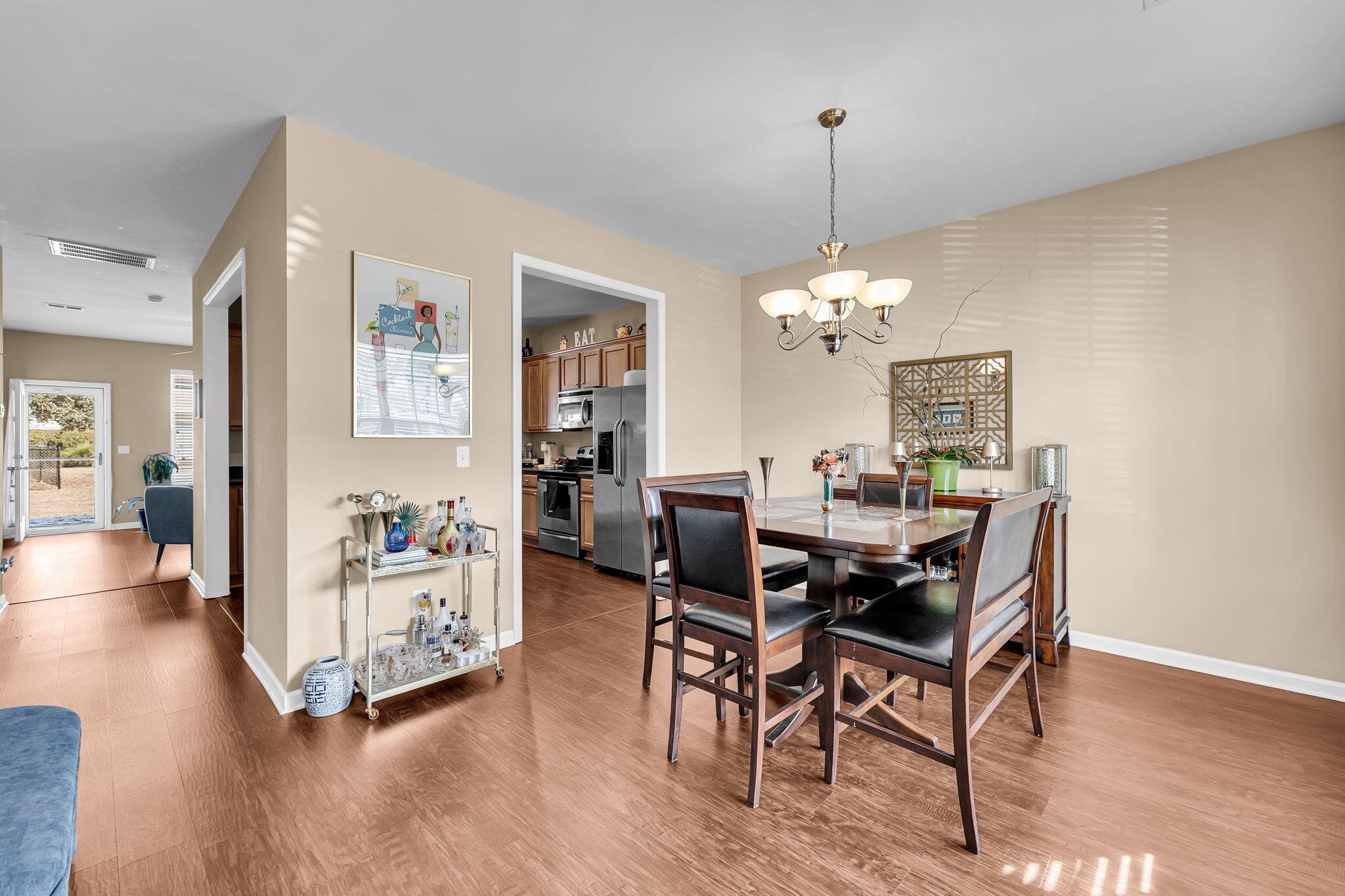 704 Hemingway Circle