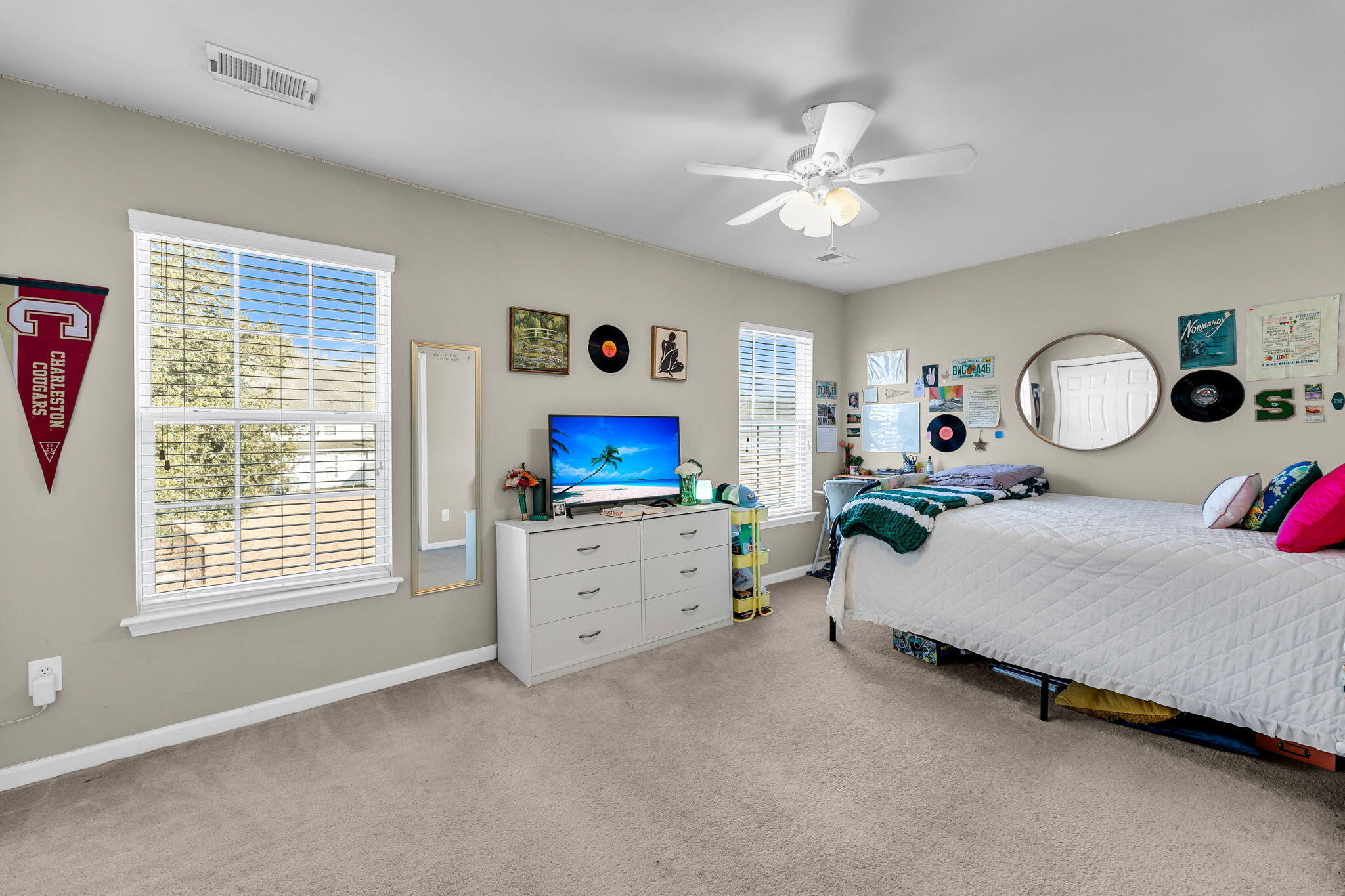 704 Hemingway Circle