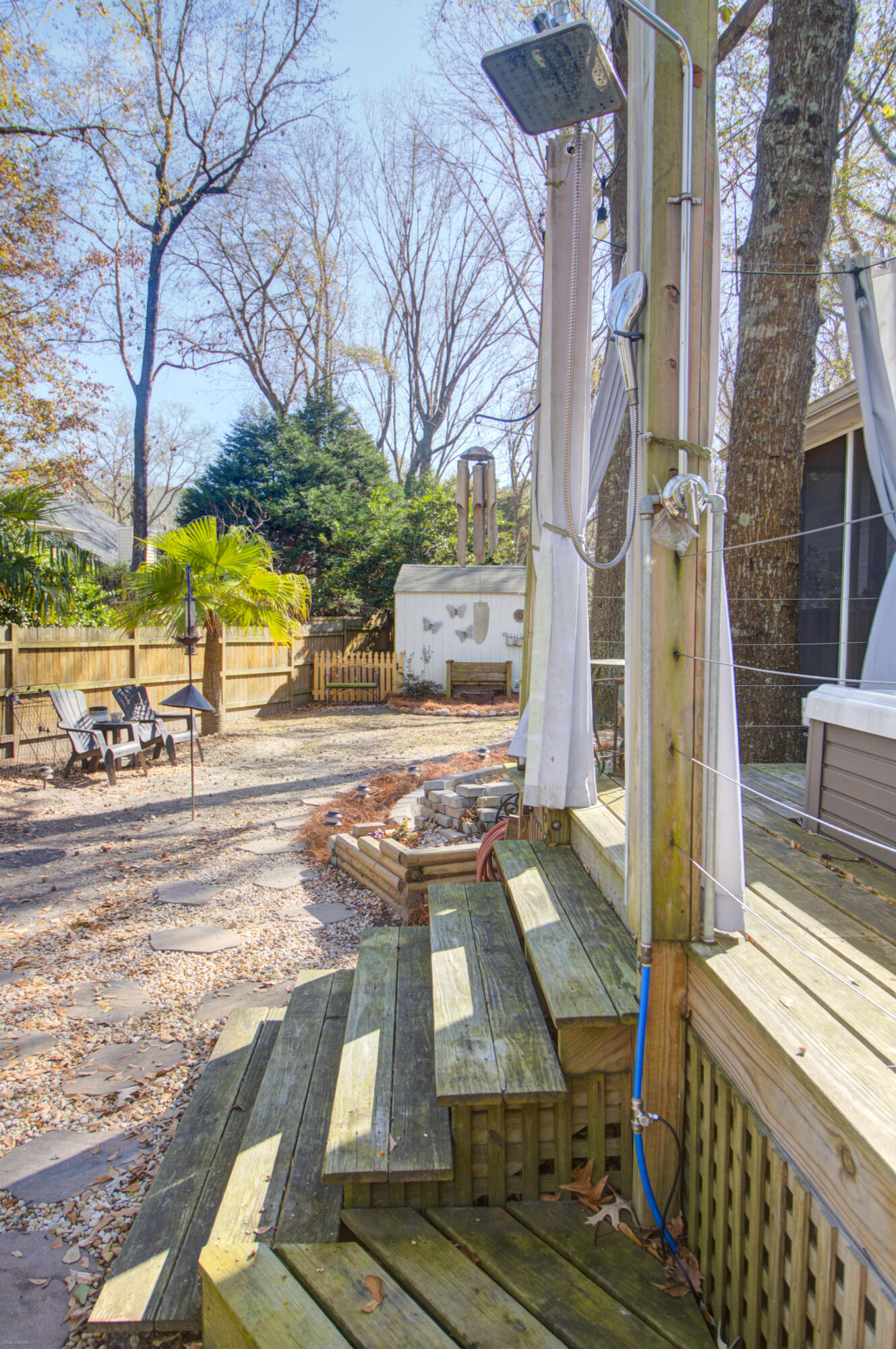 2044 Hallahan Court
