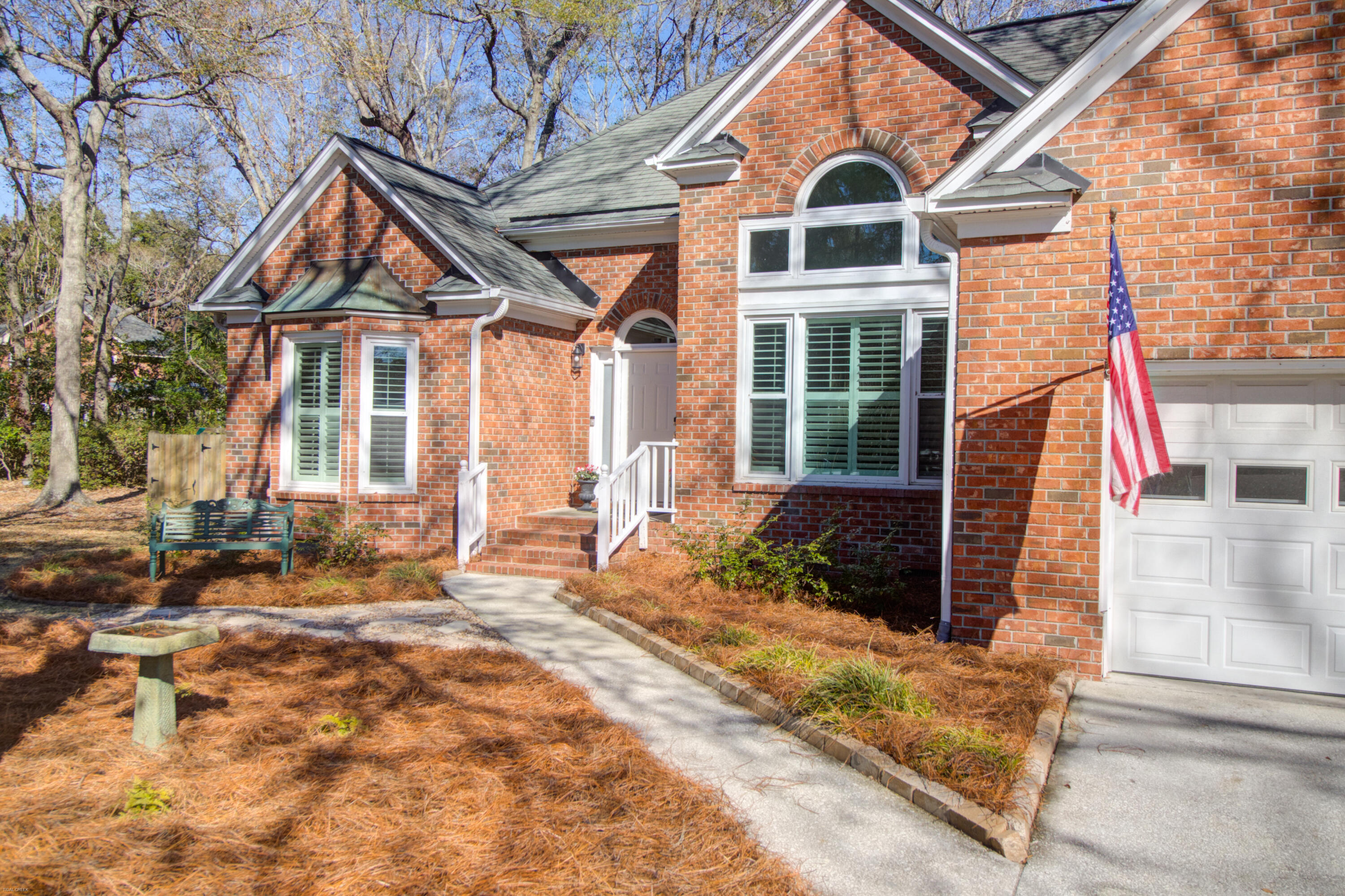 2044 Hallahan Court