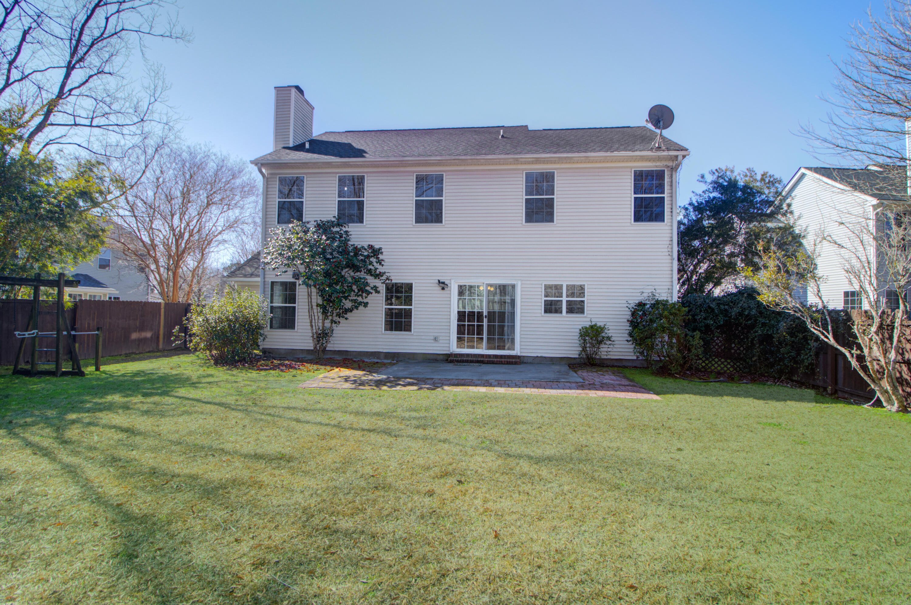 4084 Laurelwood Drive