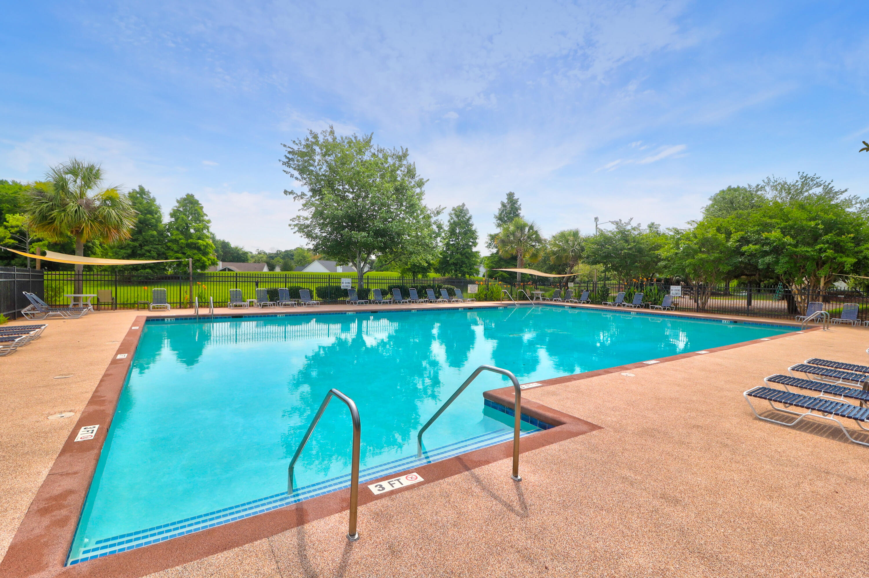 4084 Laurelwood Drive