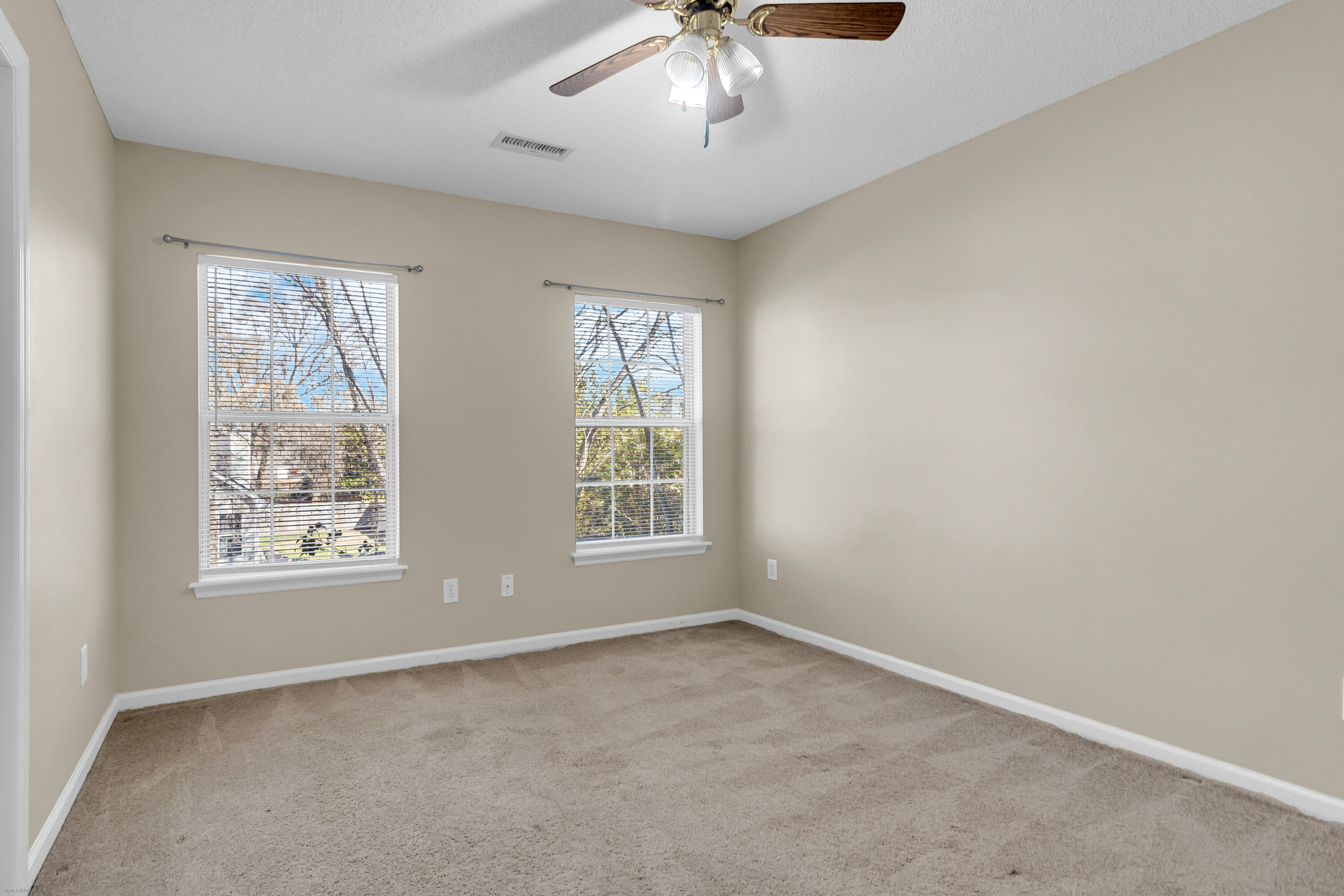 4084 Laurelwood Drive