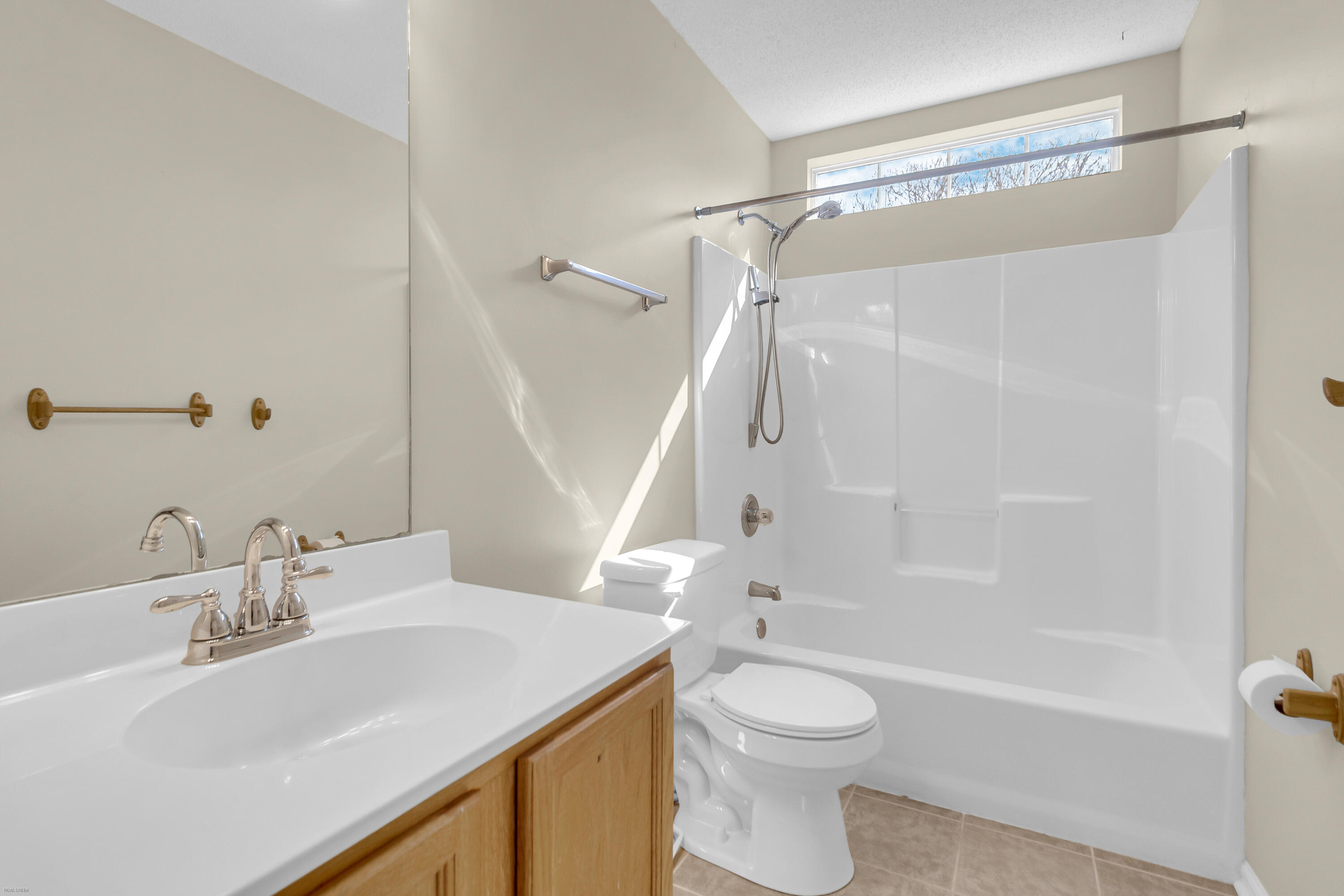 4084 Laurelwood Drive