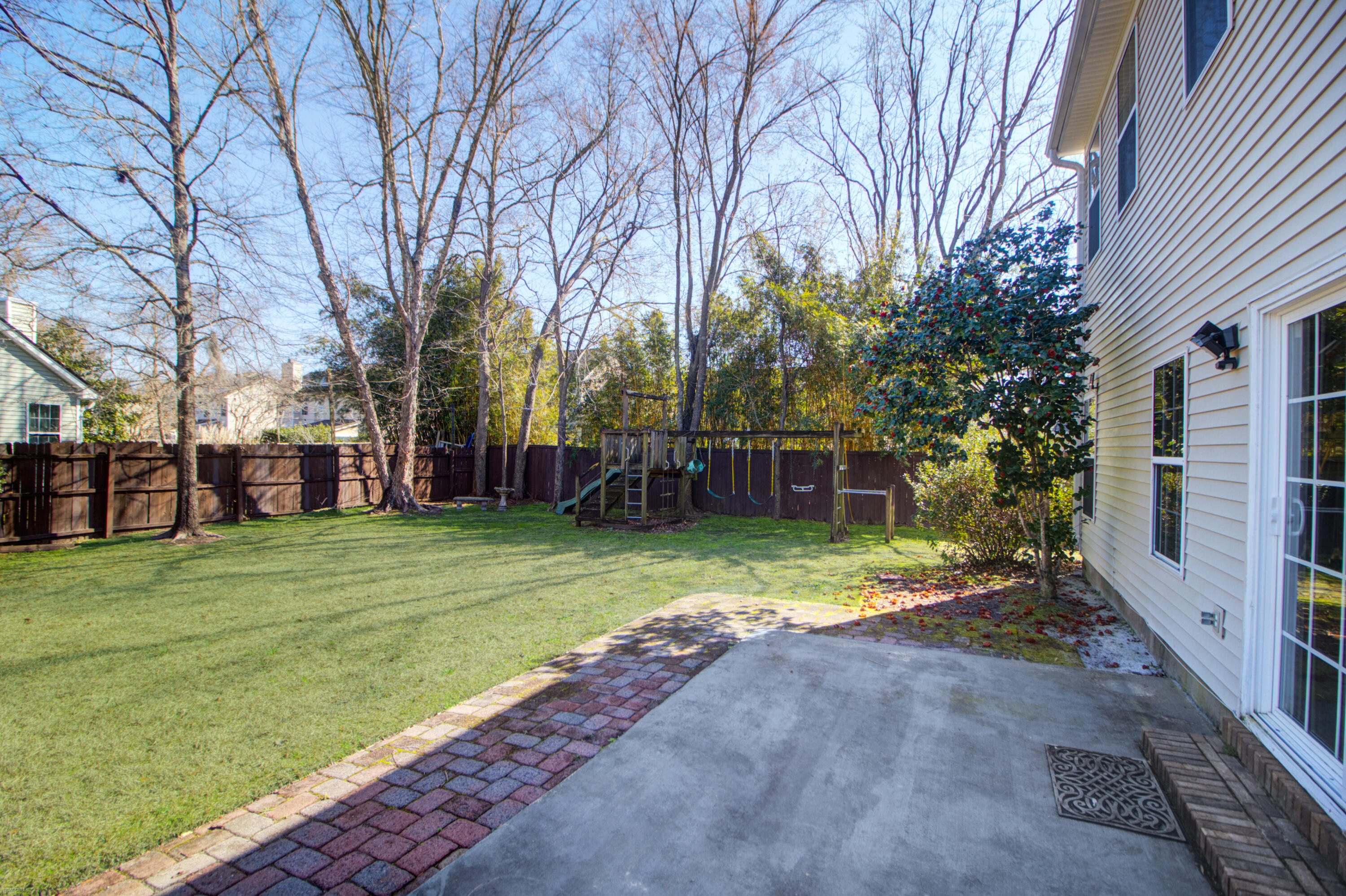 4084 Laurelwood Drive