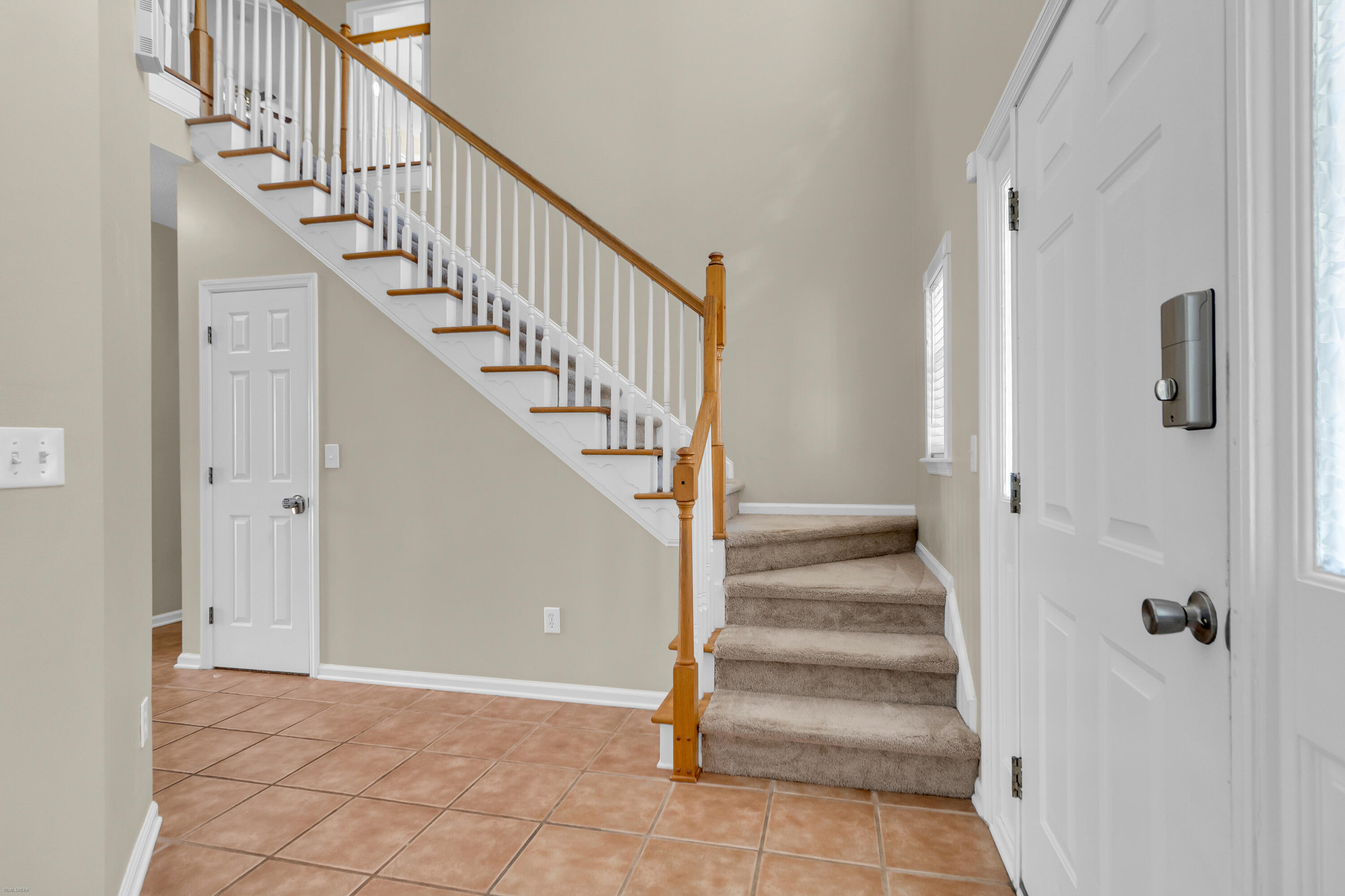 4084 Laurelwood Drive