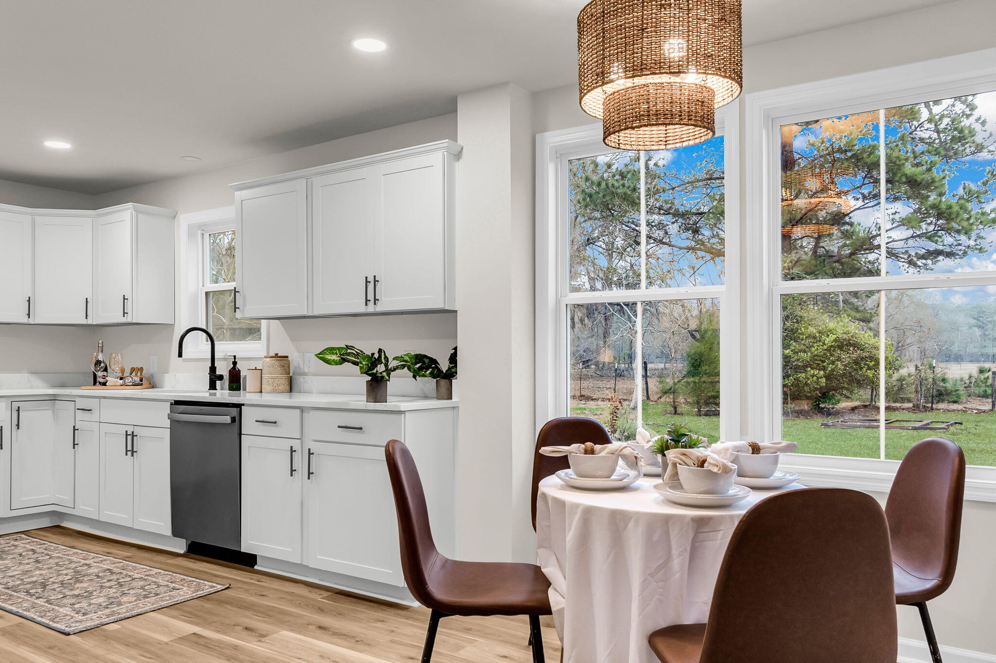 7133 Hendersonville Highway