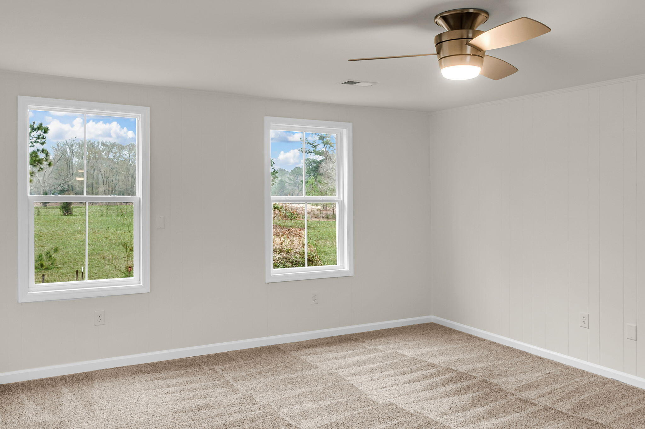 7133 Hendersonville Highway