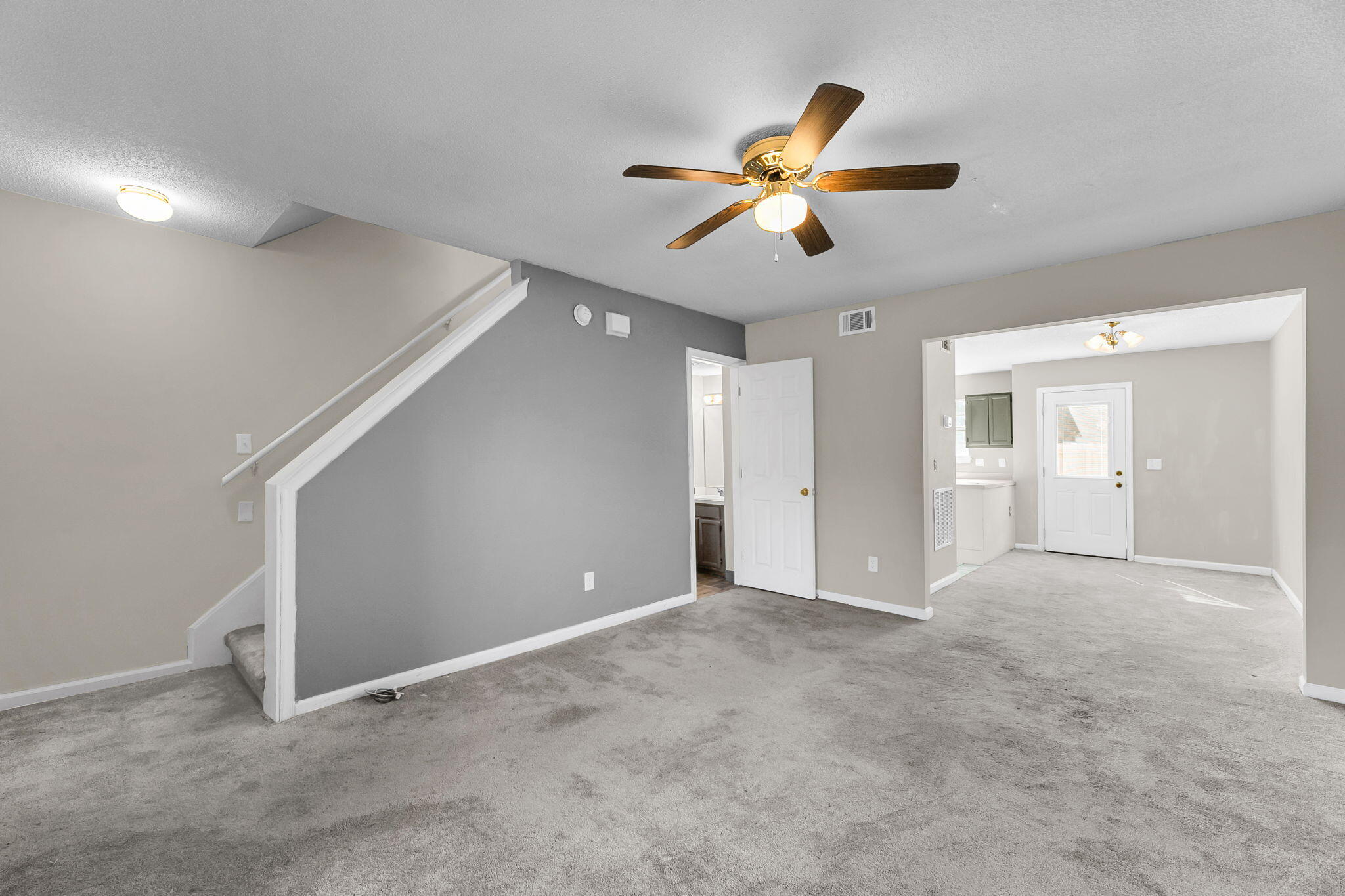 705 Reserve Way