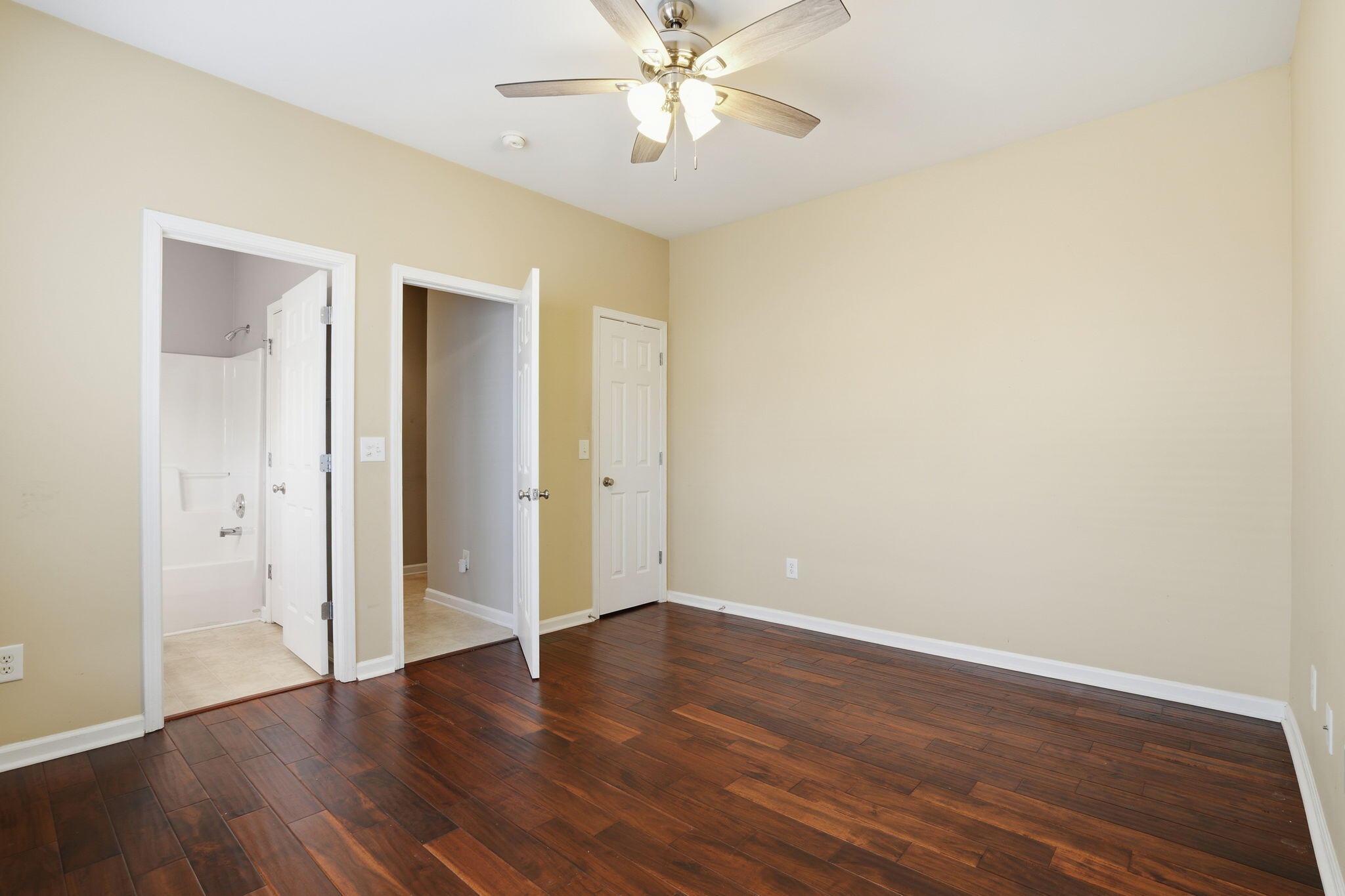 9672 Pebble Creek Boulevard