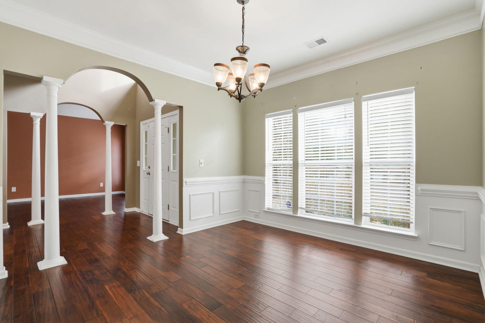 9672 Pebble Creek Boulevard