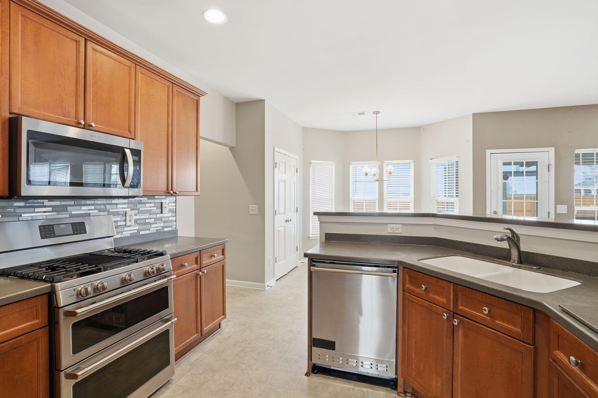 9672 Pebble Creek Boulevard