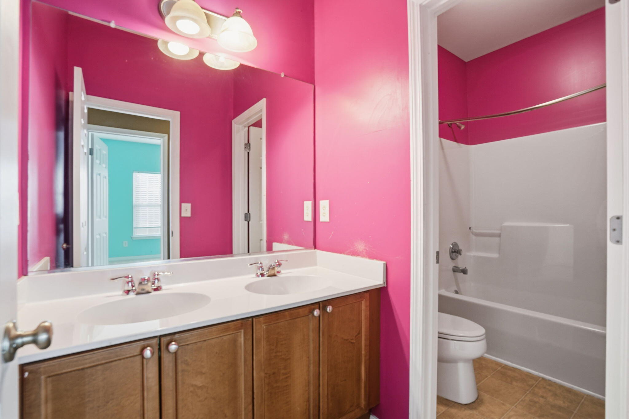 9672 Pebble Creek Boulevard