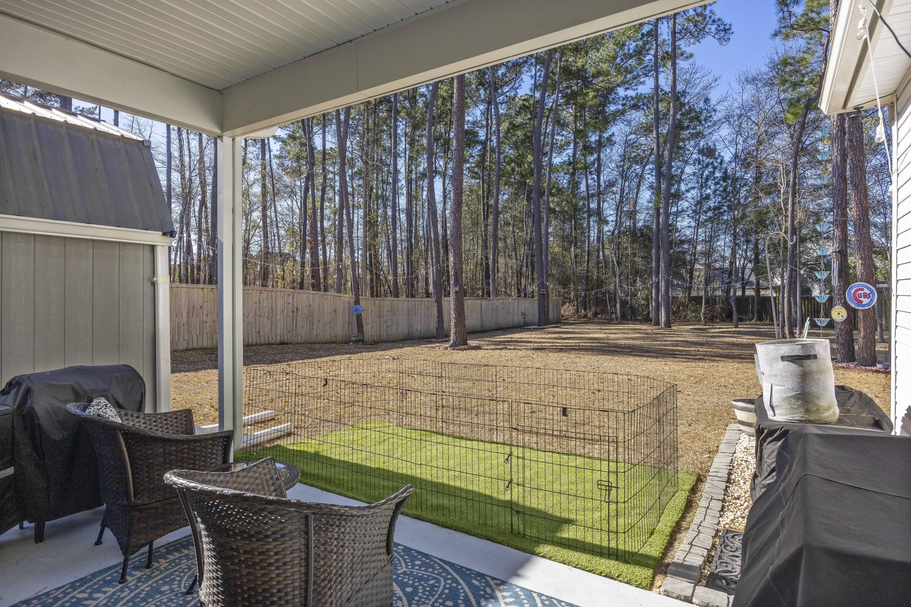 689 W Butternut Road