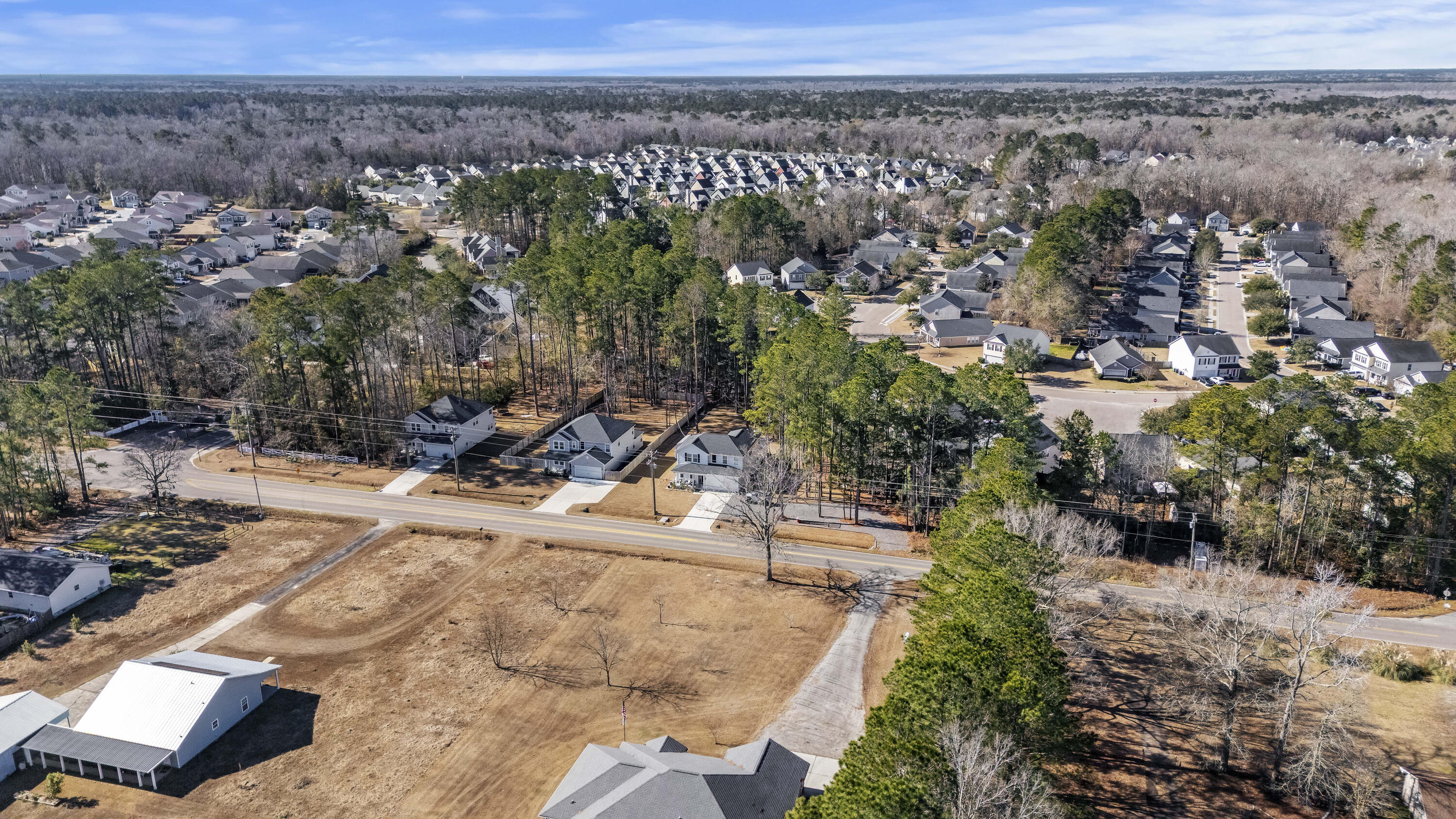 689 W Butternut Road