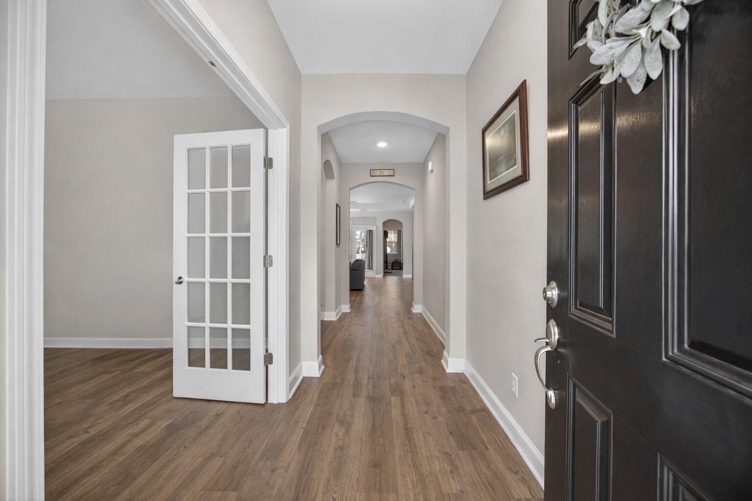 689 W Butternut Road