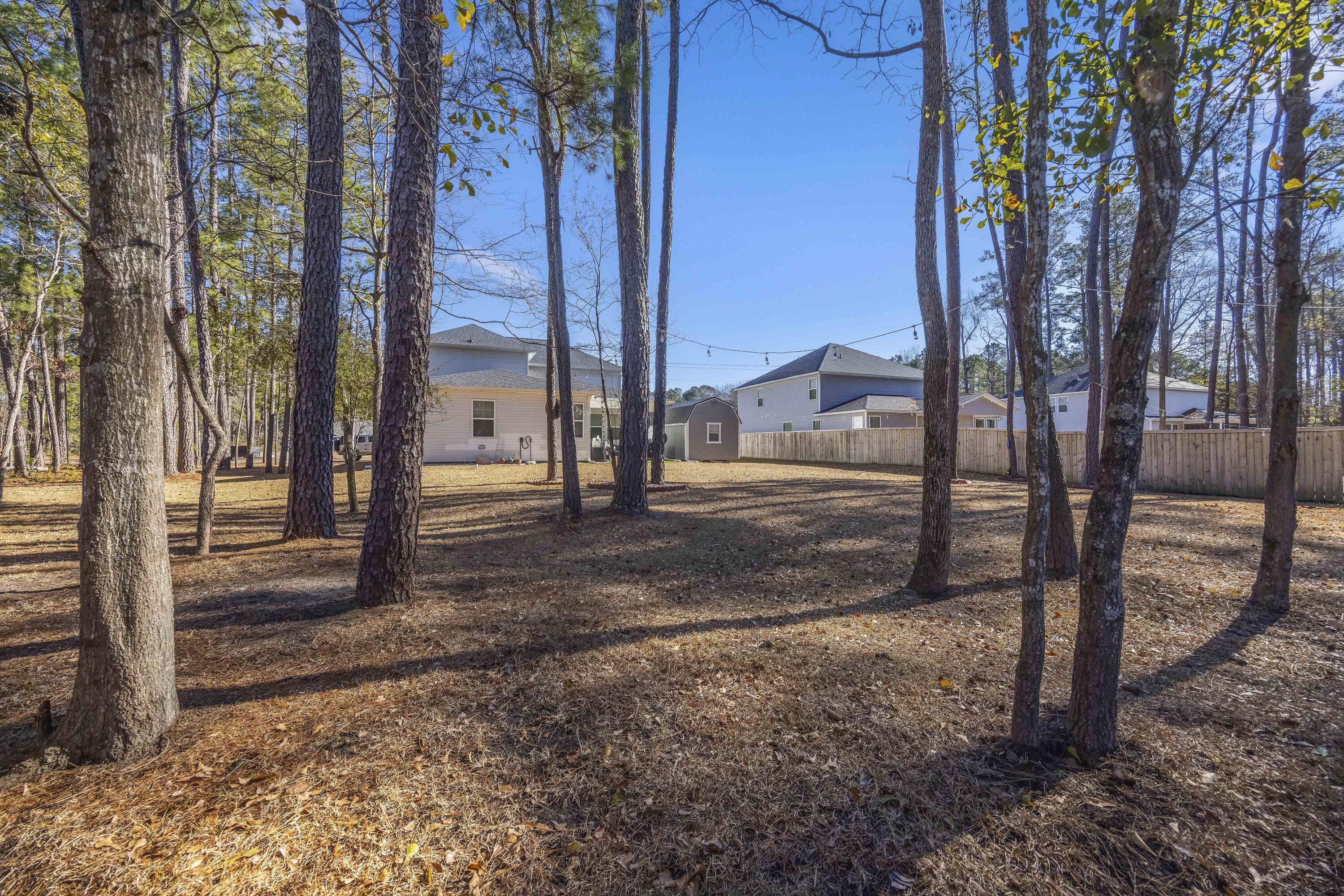 689 W Butternut Road