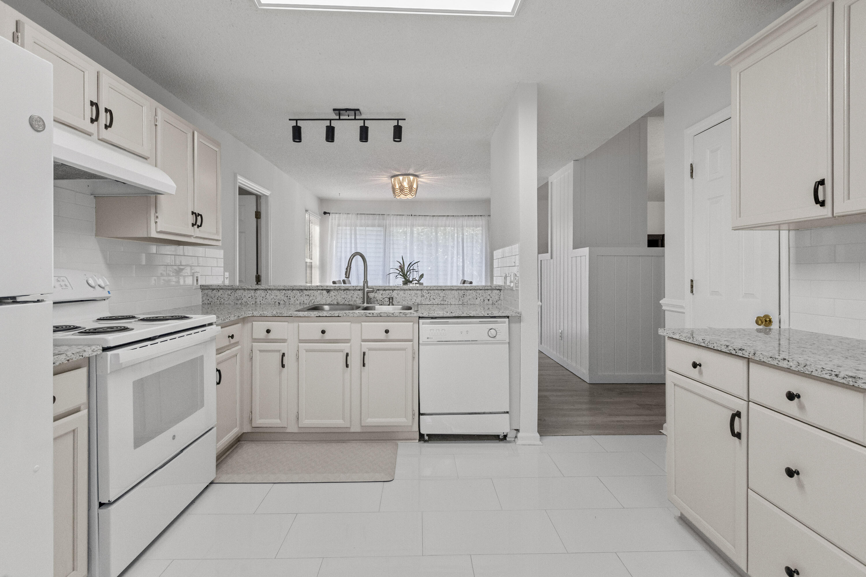 7920 Riverbirch Lane