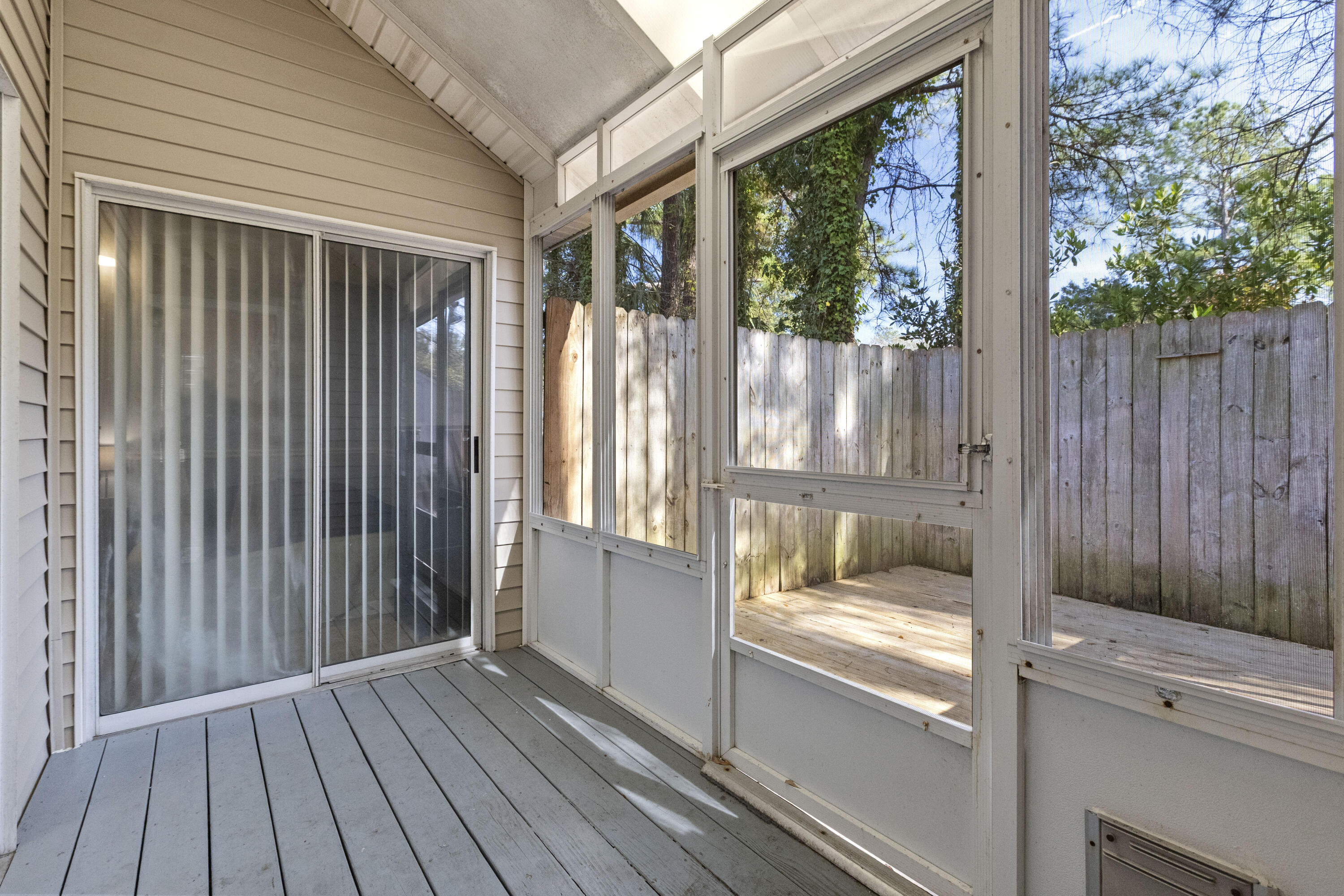 7920 Riverbirch Lane