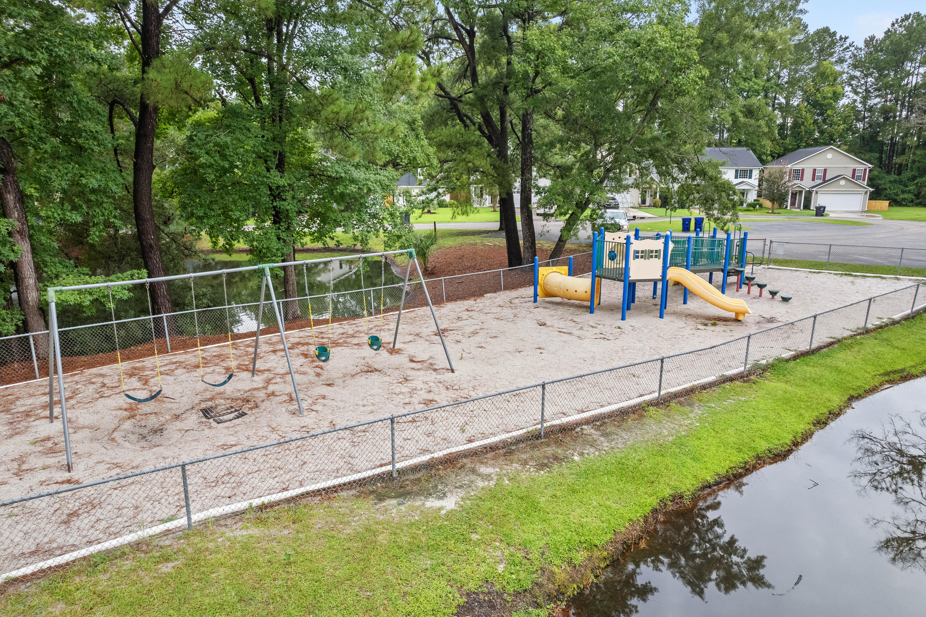 7920 Riverbirch Lane