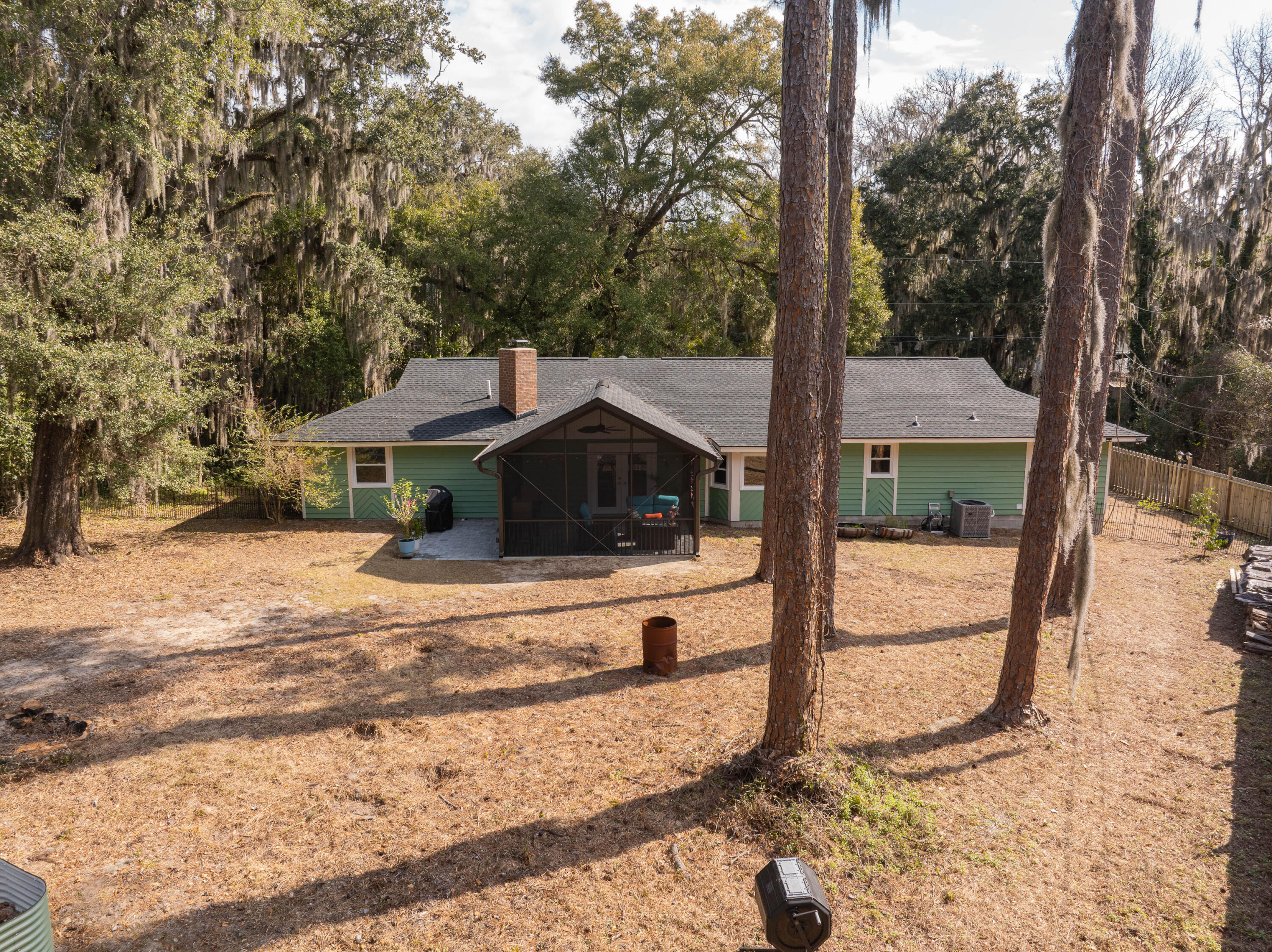 1110 Hookstra Lane