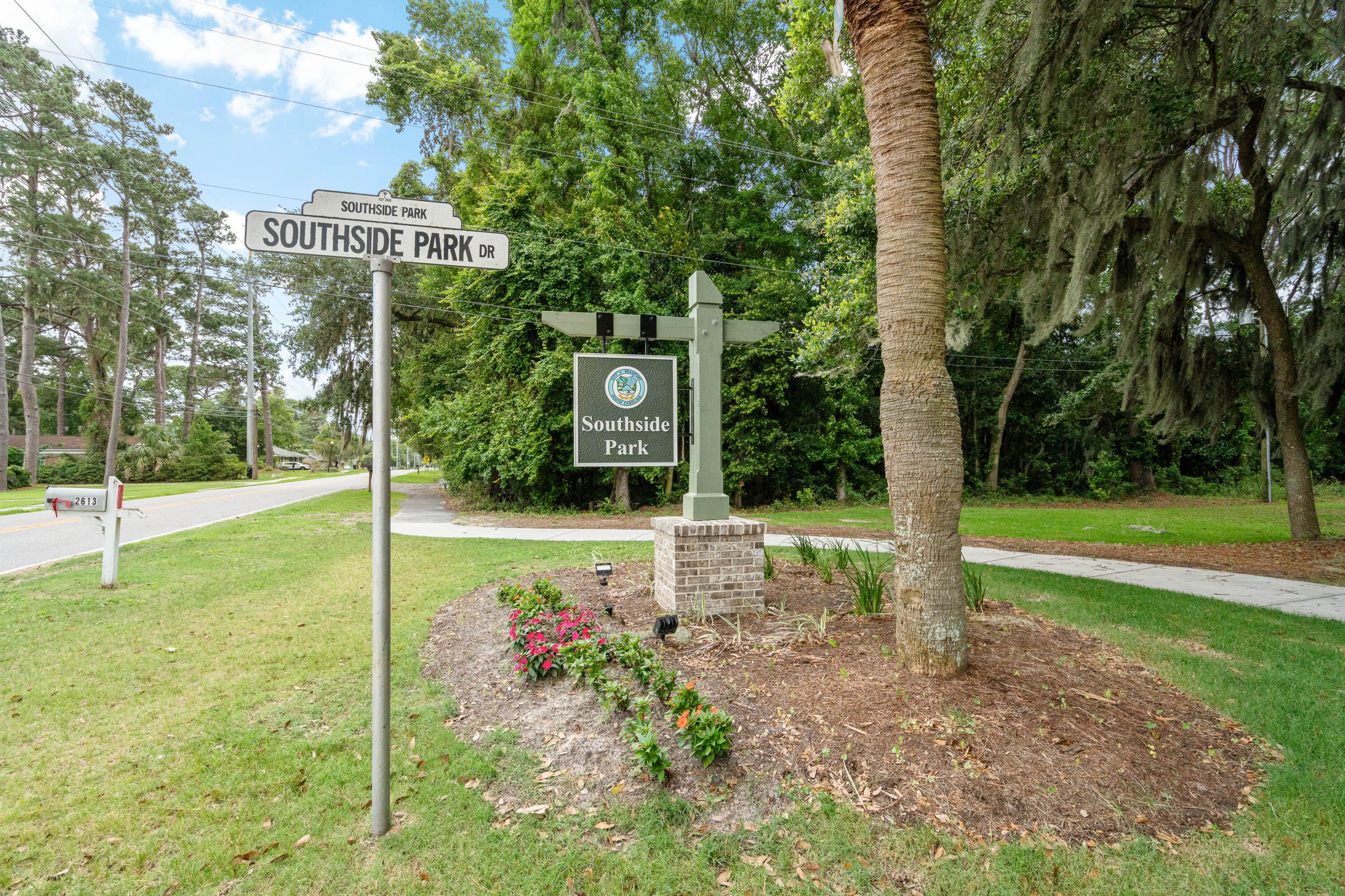 1110 Hookstra Lane