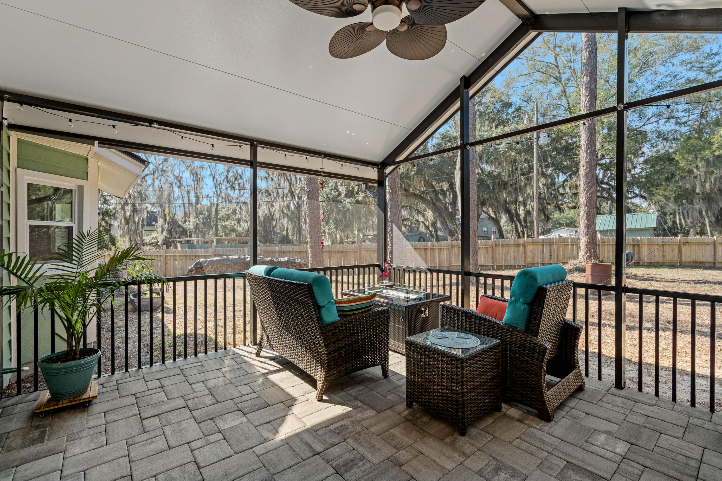 1110 Hookstra Lane