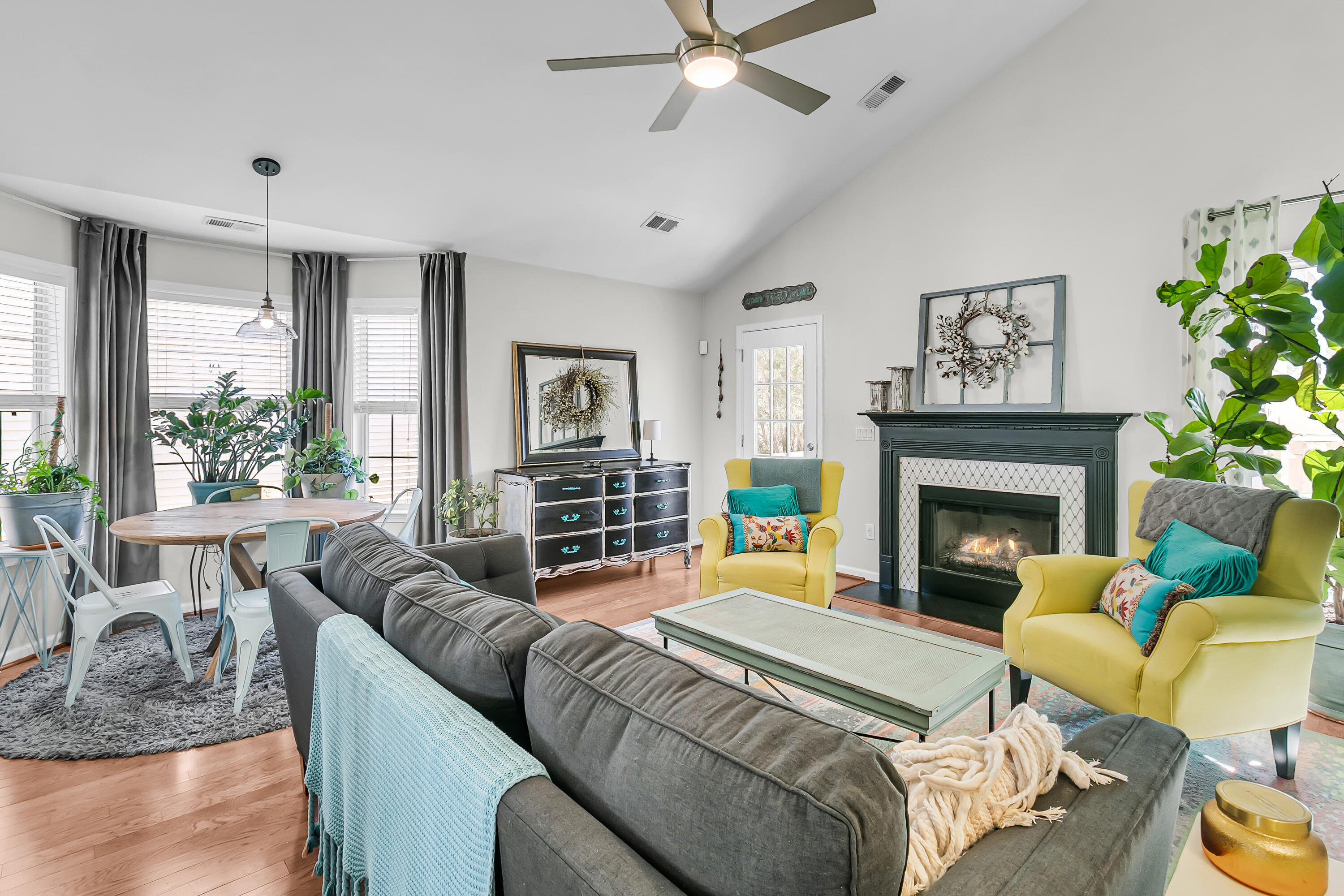 4884 Carnoustie Court