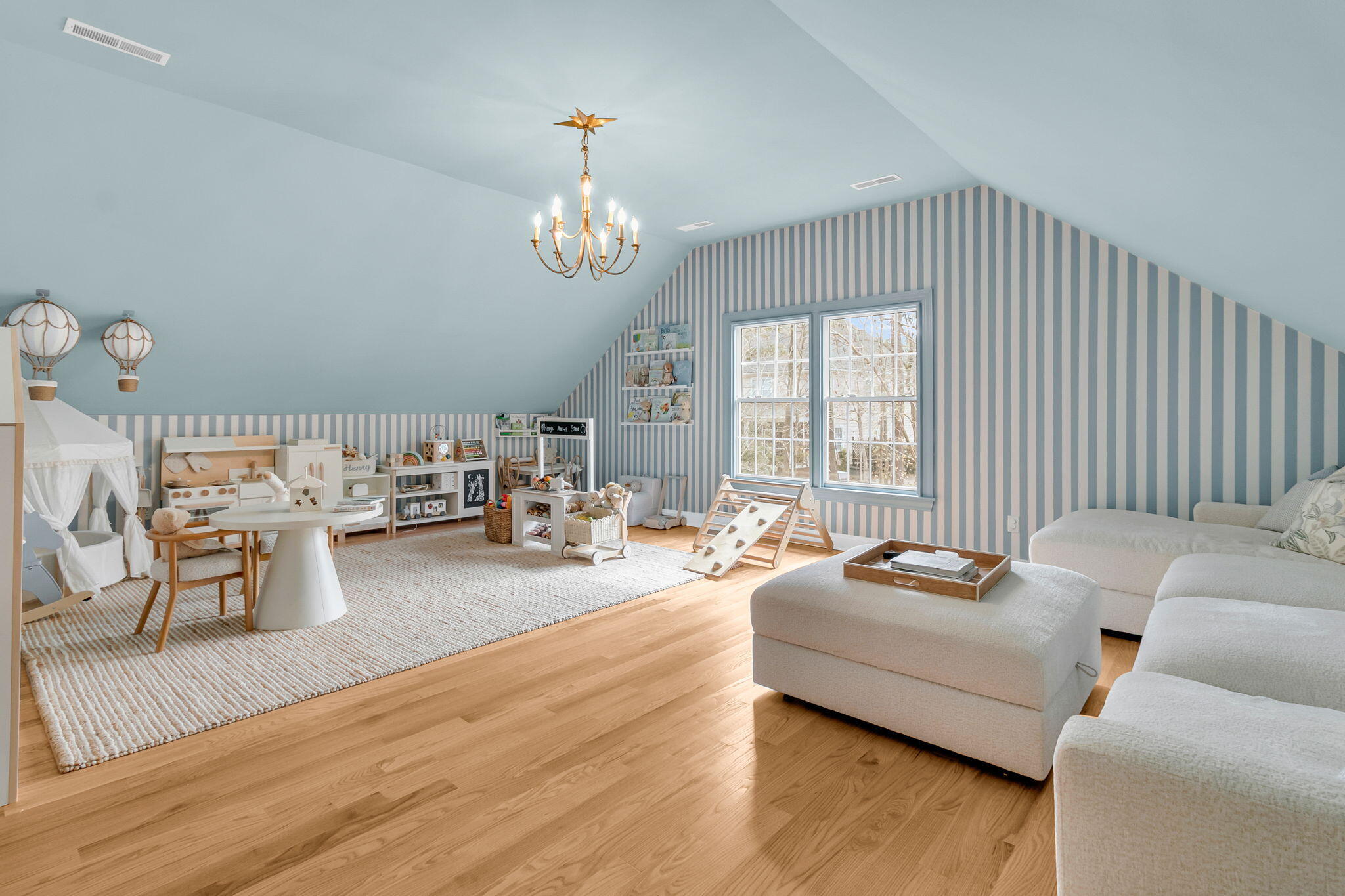 3593 Henrietta Hartford Road