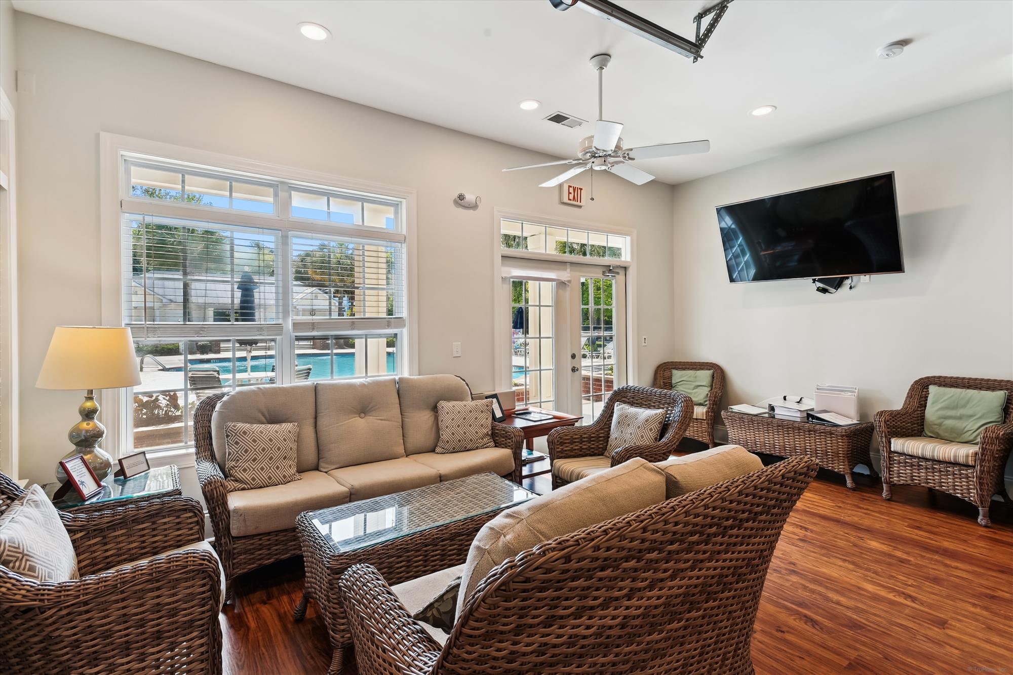 1025 Riverland Woods Place # 305