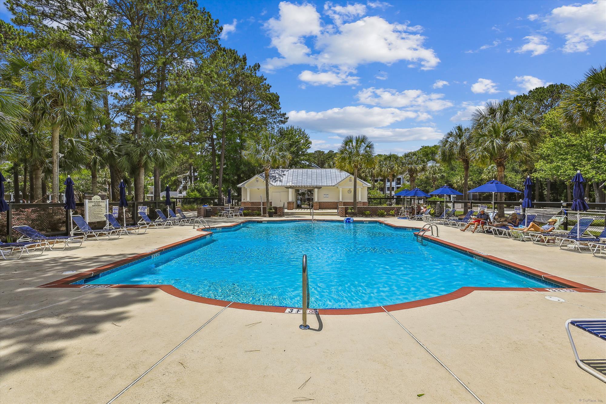 1025 Riverland Woods Place # 305